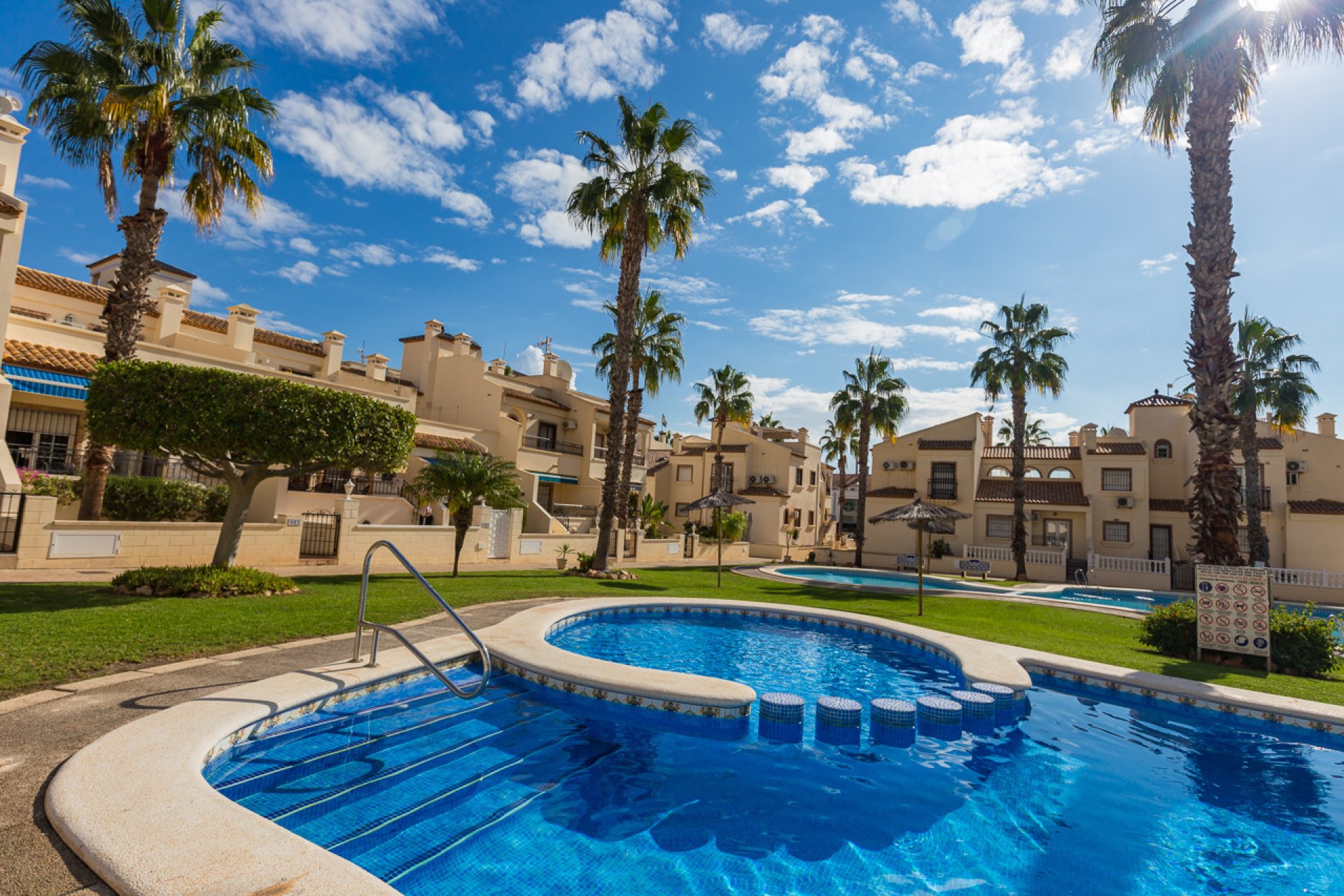 Återförsäljning - Apartment -
Playa Flamenca - Montilla