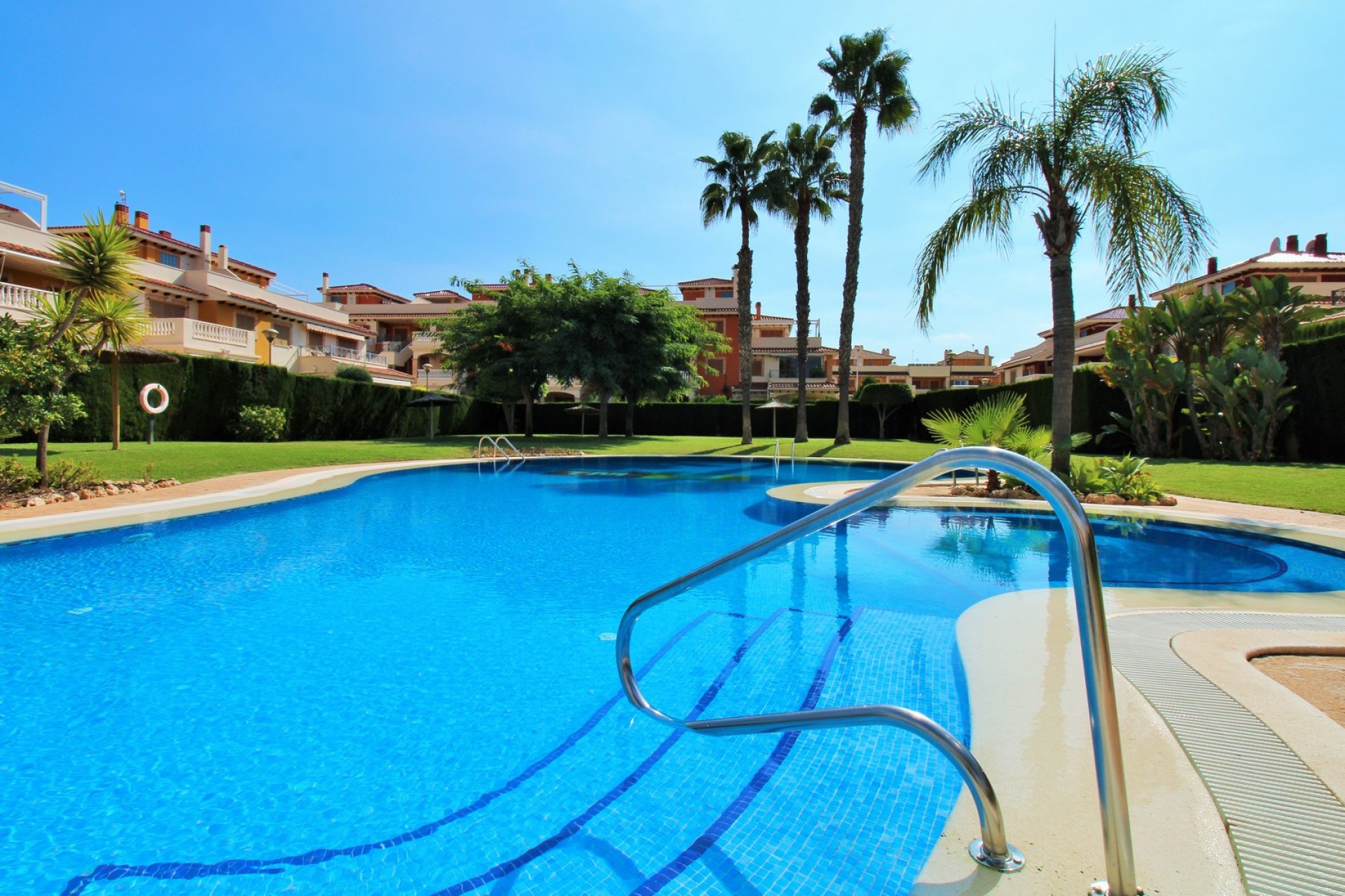 Återförsäljning - Apartment -
Playa Flamenca