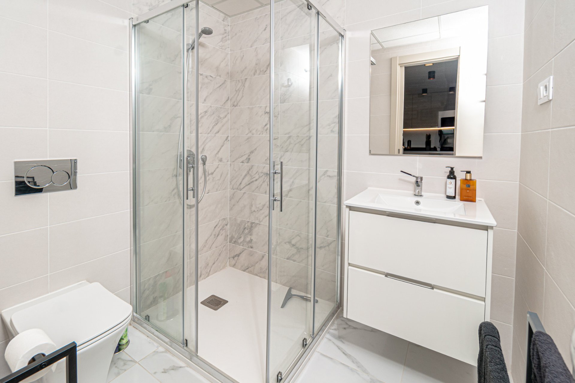 Återförsäljning - Apartment -
Playa Flamenca