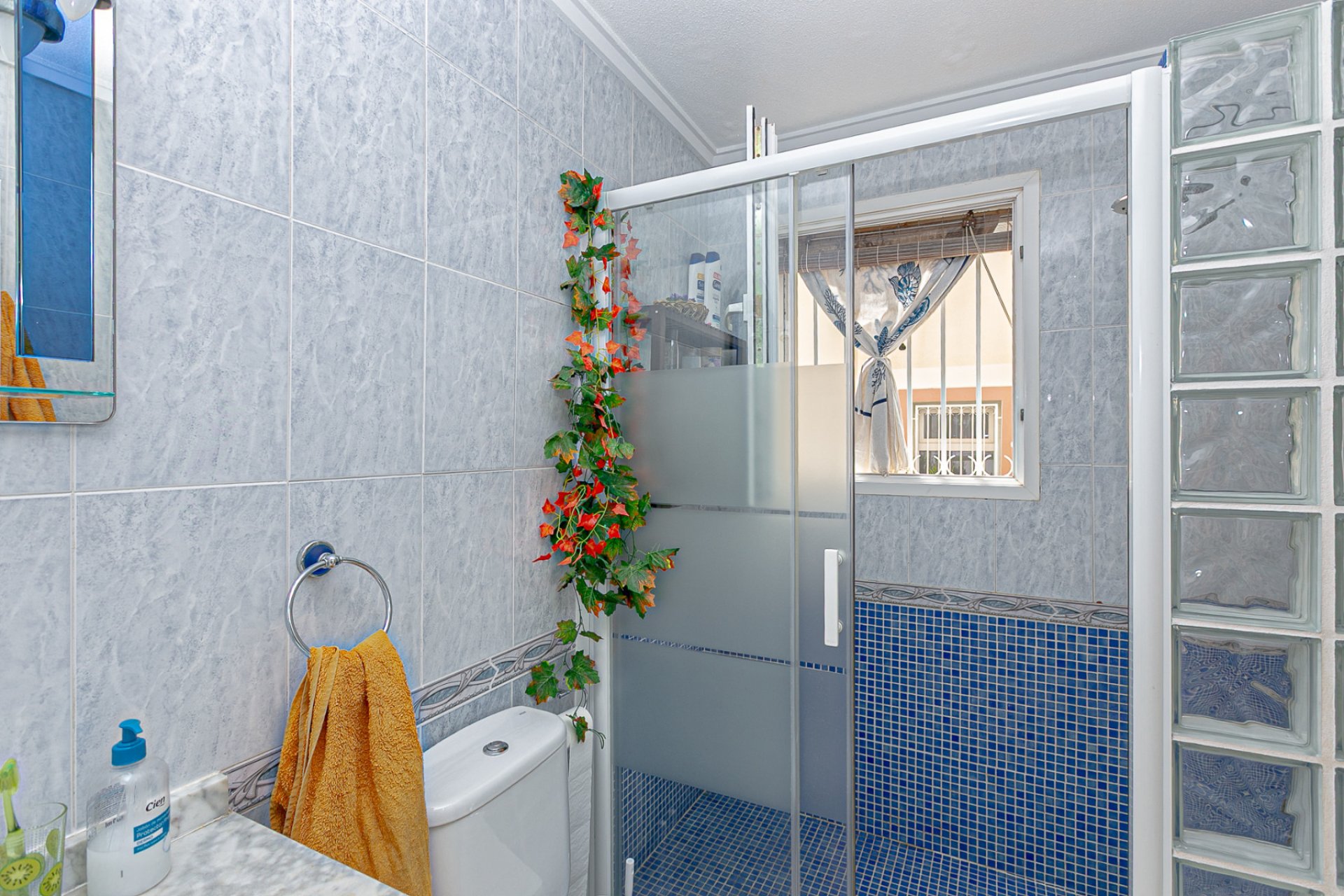 Återförsäljning - Apartment -
Playa Flamenca