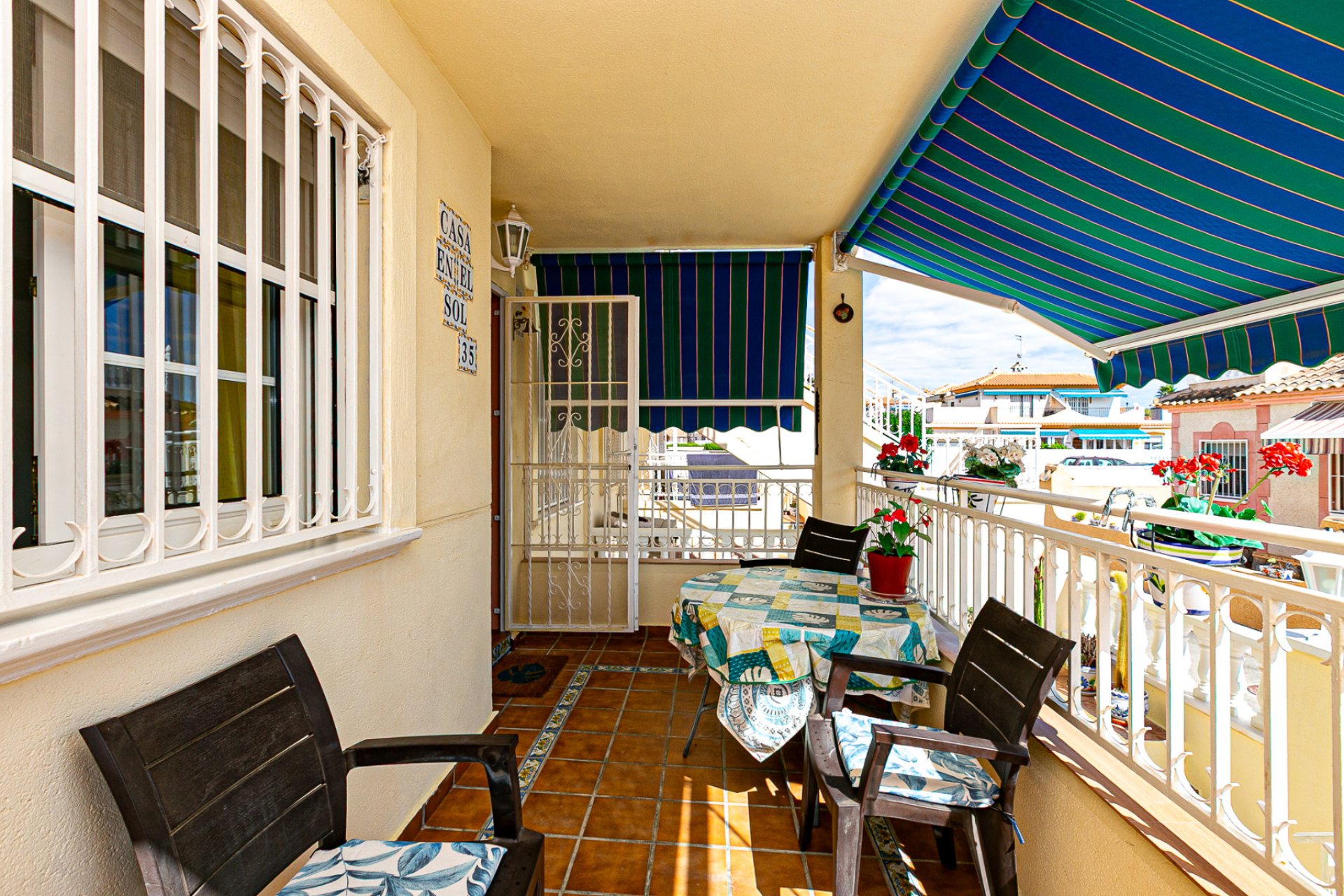 Återförsäljning - Apartment -
Playa Flamenca