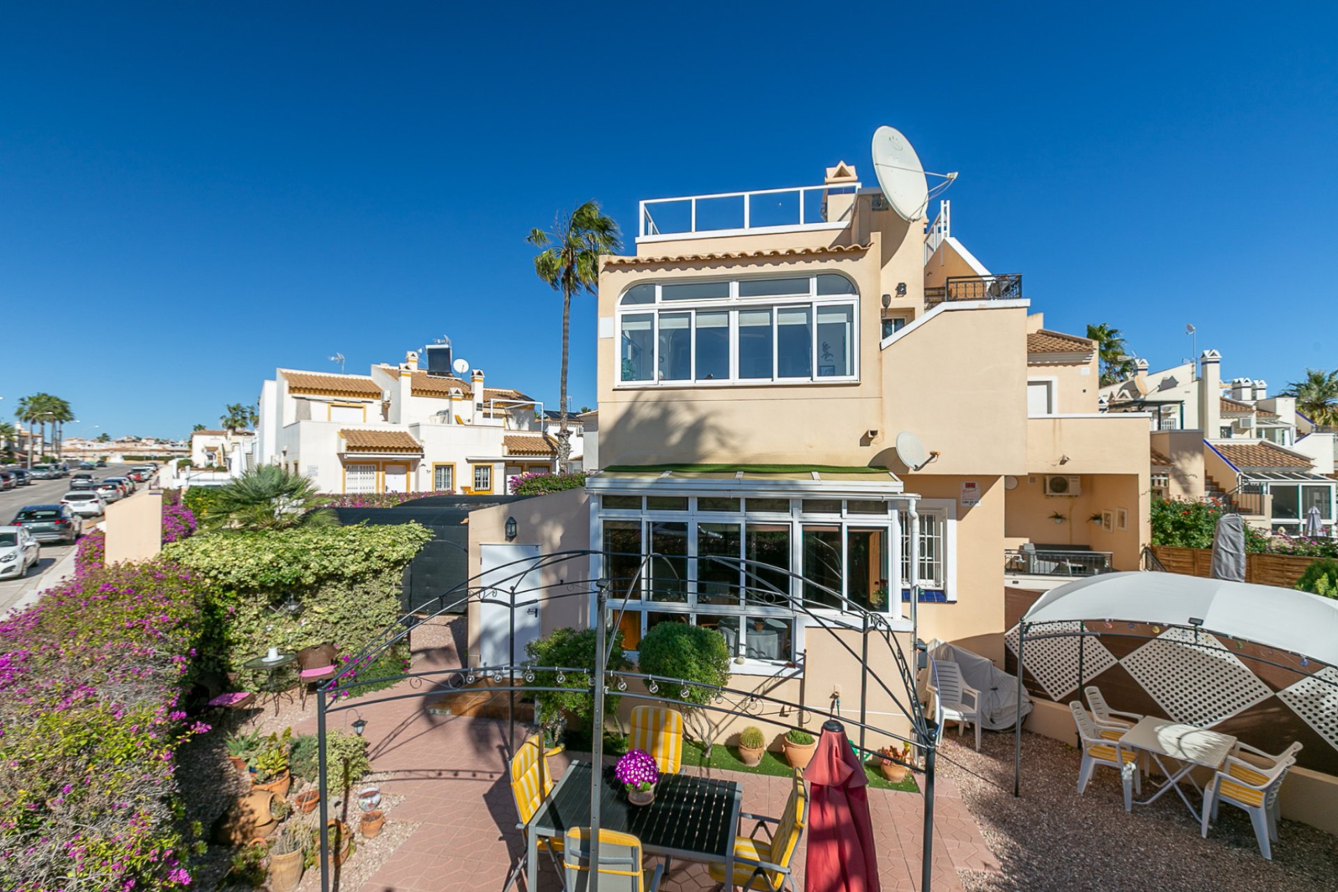 Återförsäljning - Apartment -
Playa Flamenca