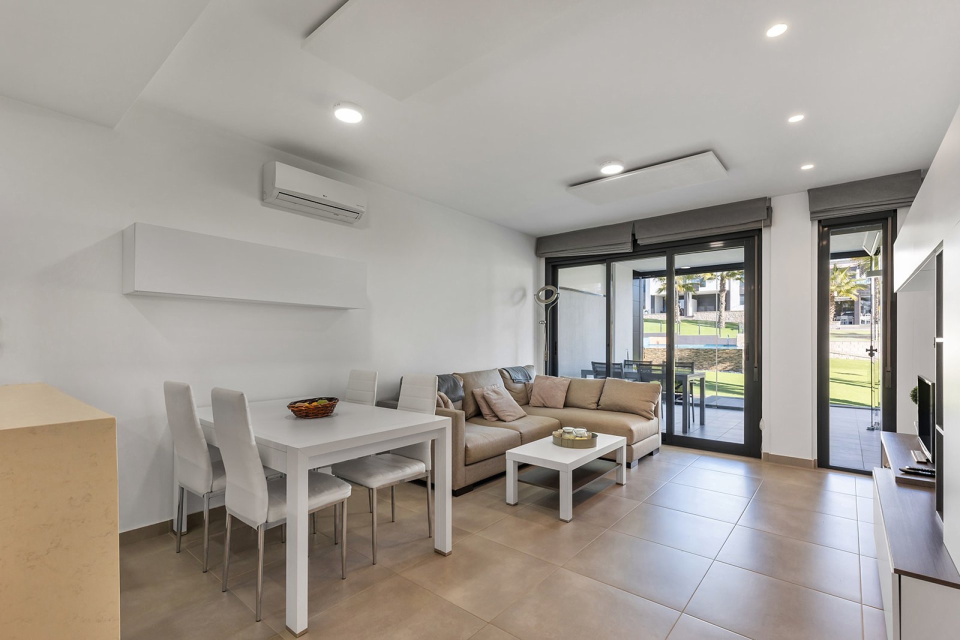 Återförsäljning - Apartment -
Punta Prima