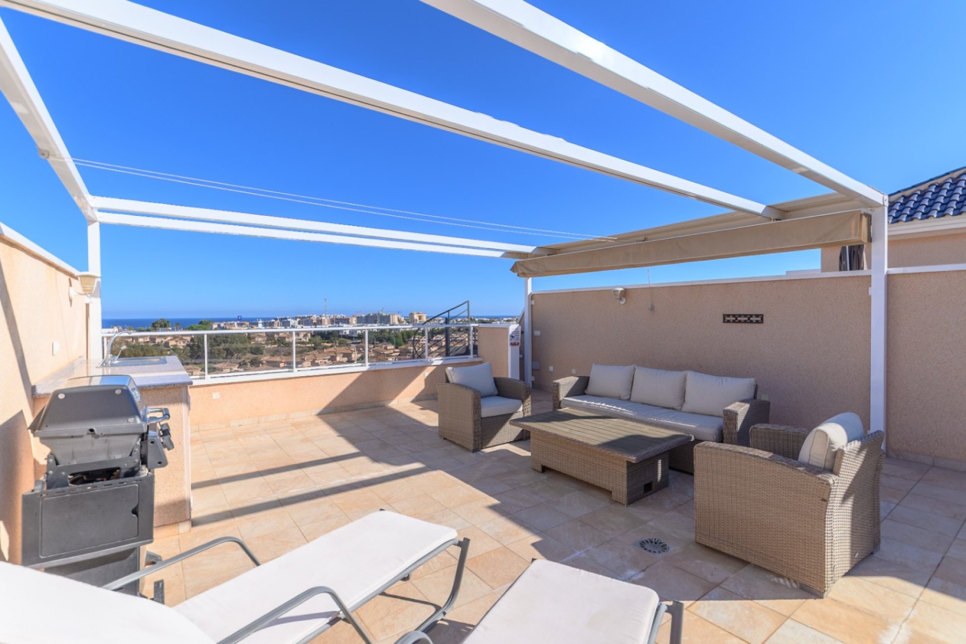Återförsäljning - Apartment -
Punta Prima