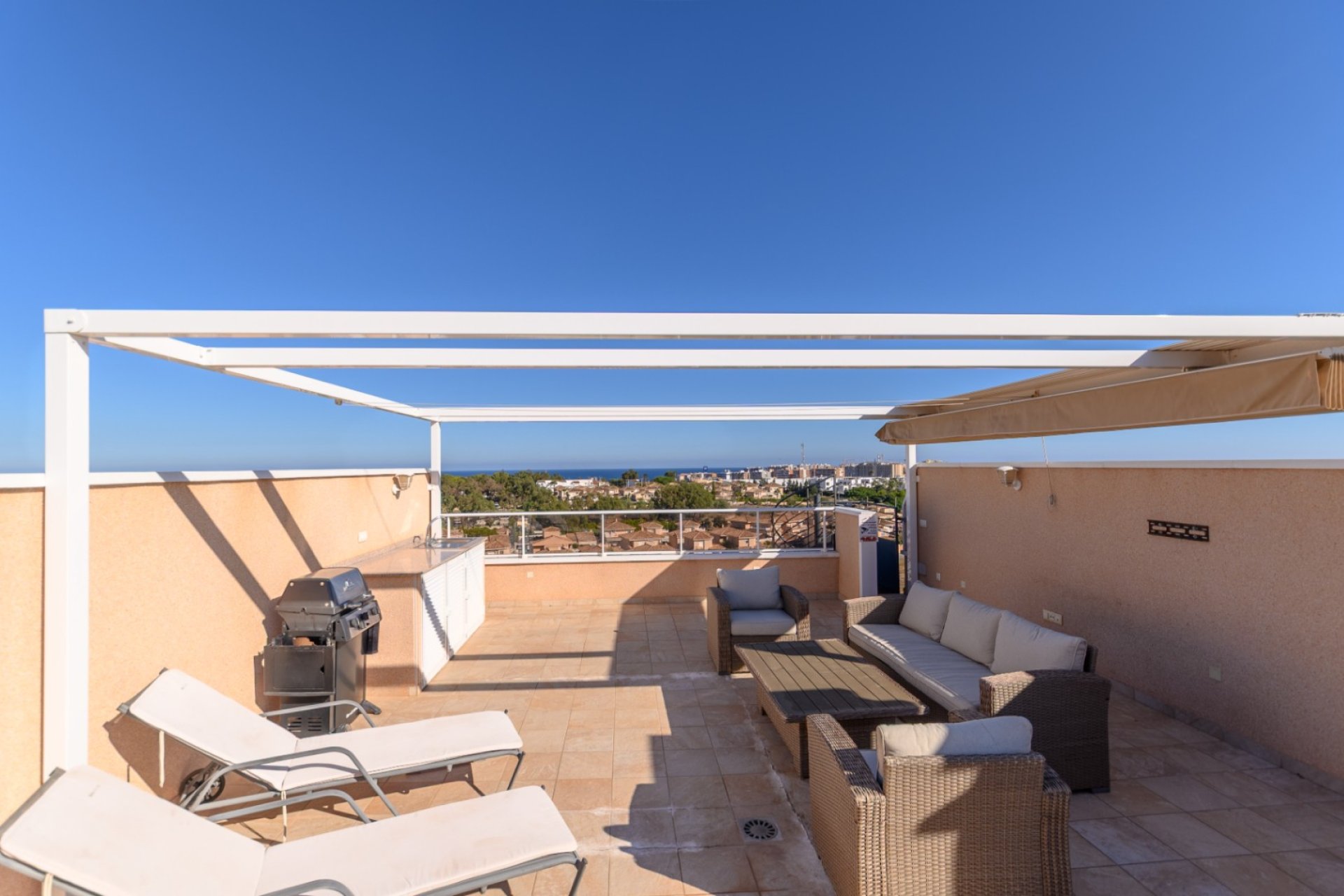 Återförsäljning - Apartment -
Punta Prima