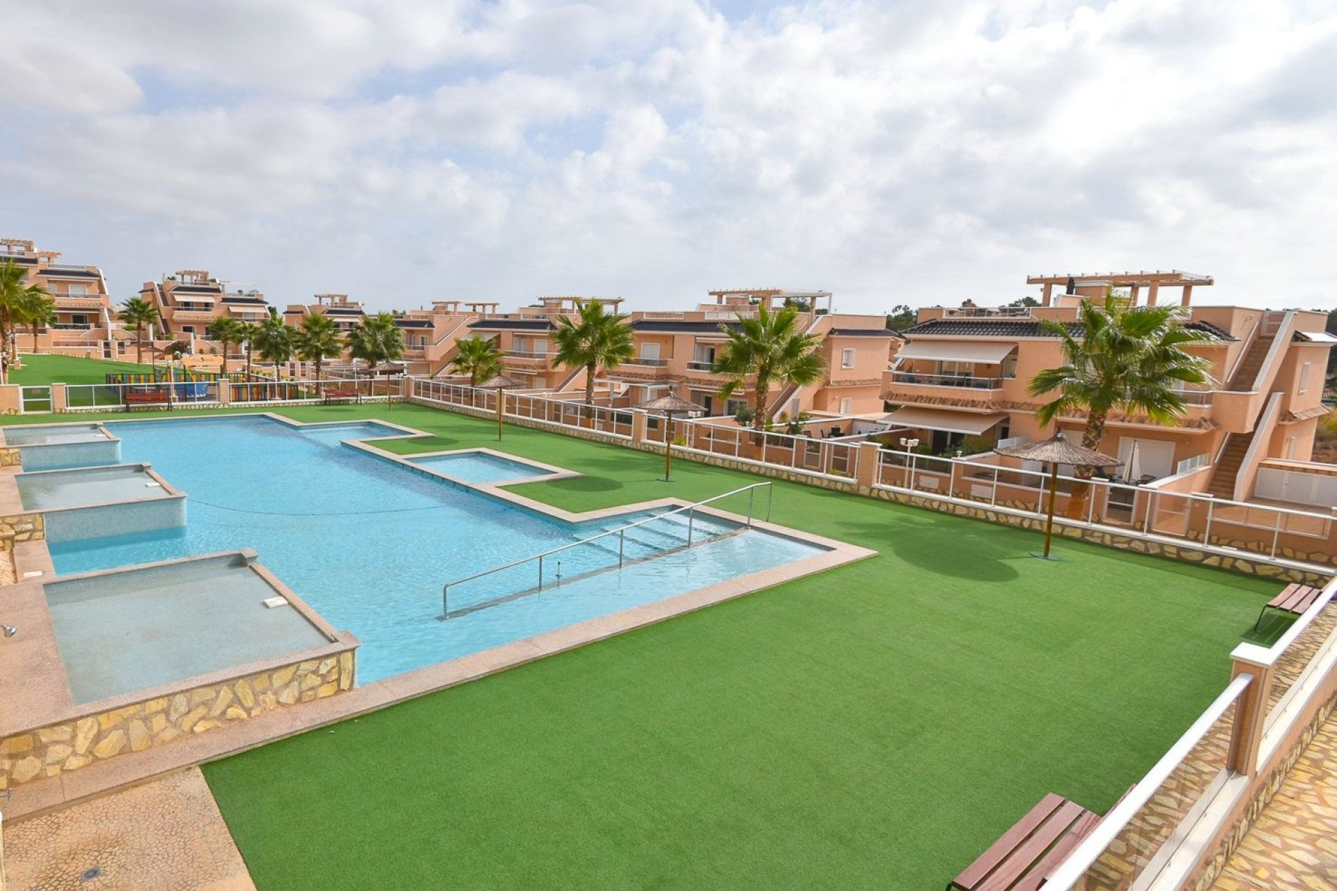 Återförsäljning - Apartment -
Punta Prima