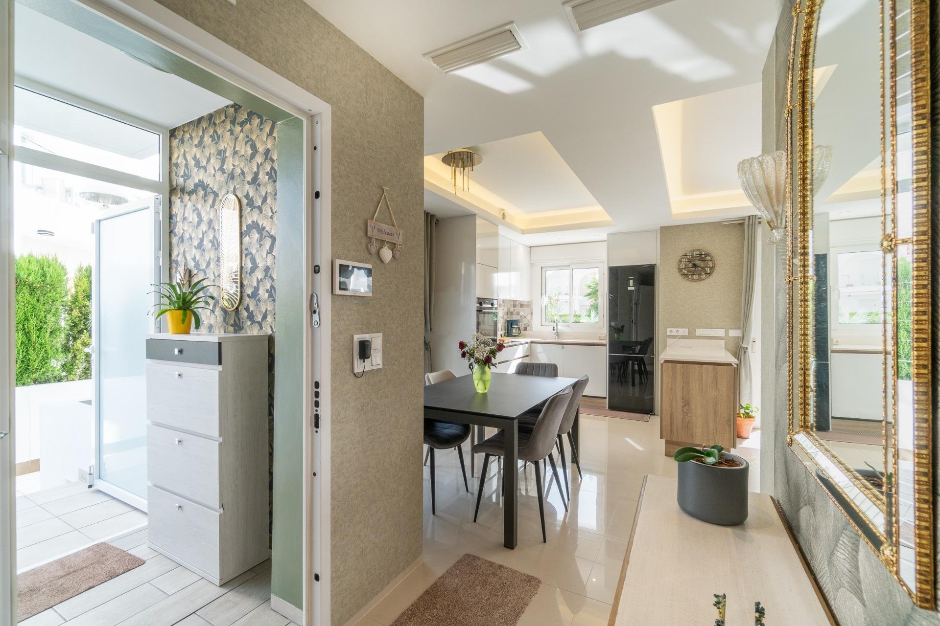 Återförsäljning - Apartment -
Rojales - Centro de la Ciudad Quesada