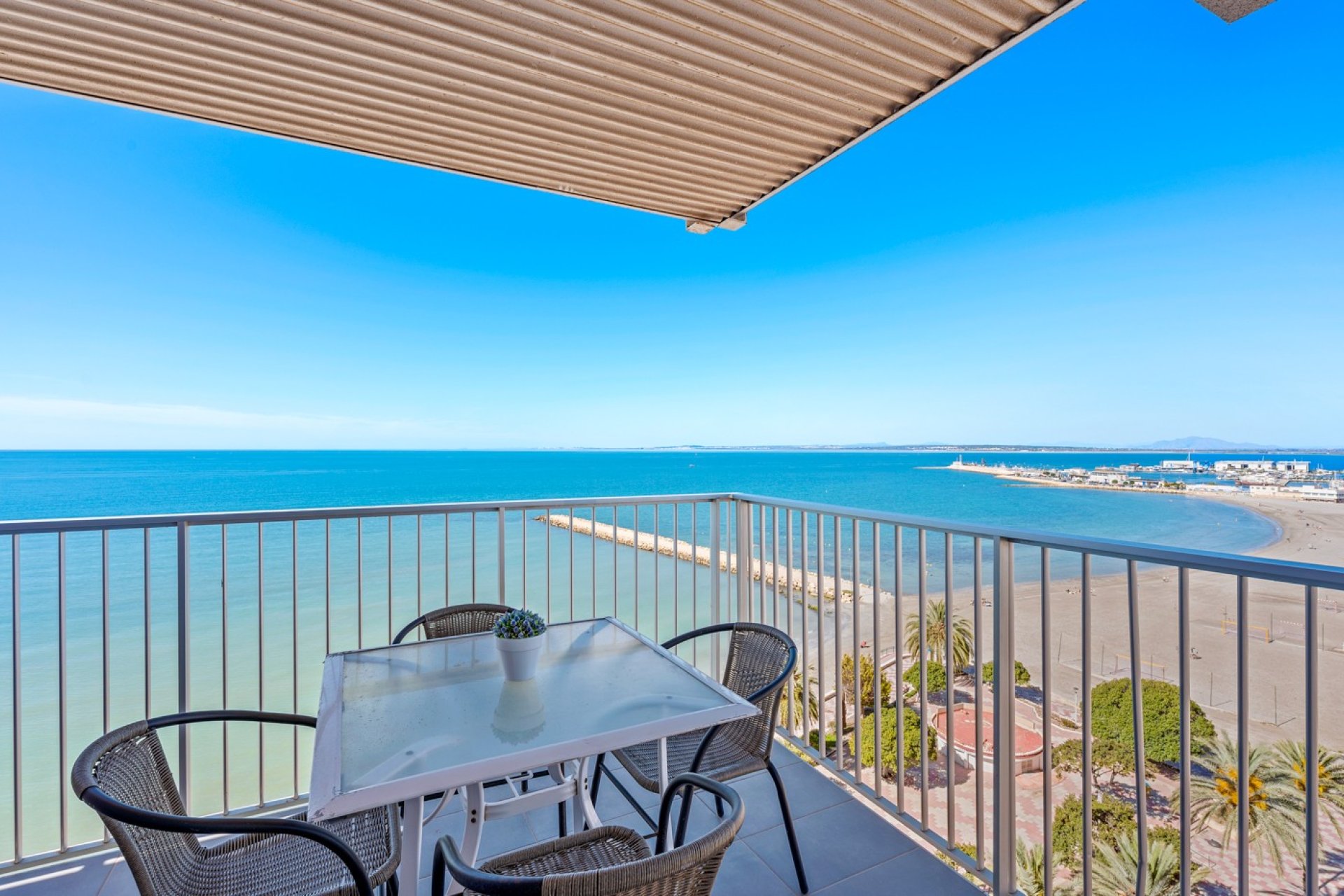 Återförsäljning - Apartment -
Santa Pola