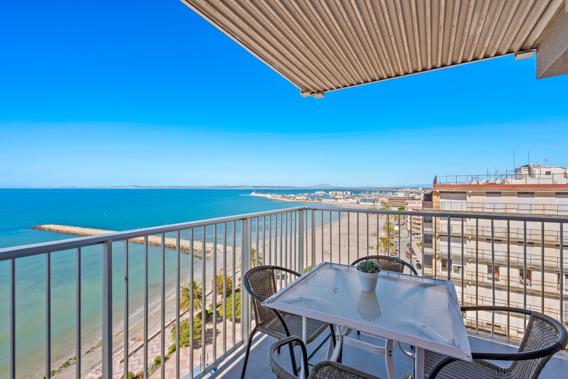 Återförsäljning - Apartment -
Santa Pola
