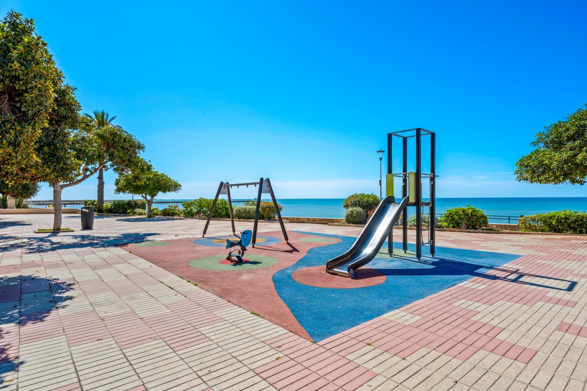 Återförsäljning - Apartment -
Santa Pola