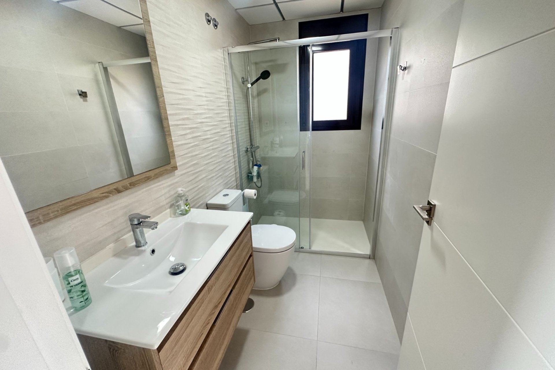 Återförsäljning - Apartment -
Torre - Pacheco - Dolores De Pacheco