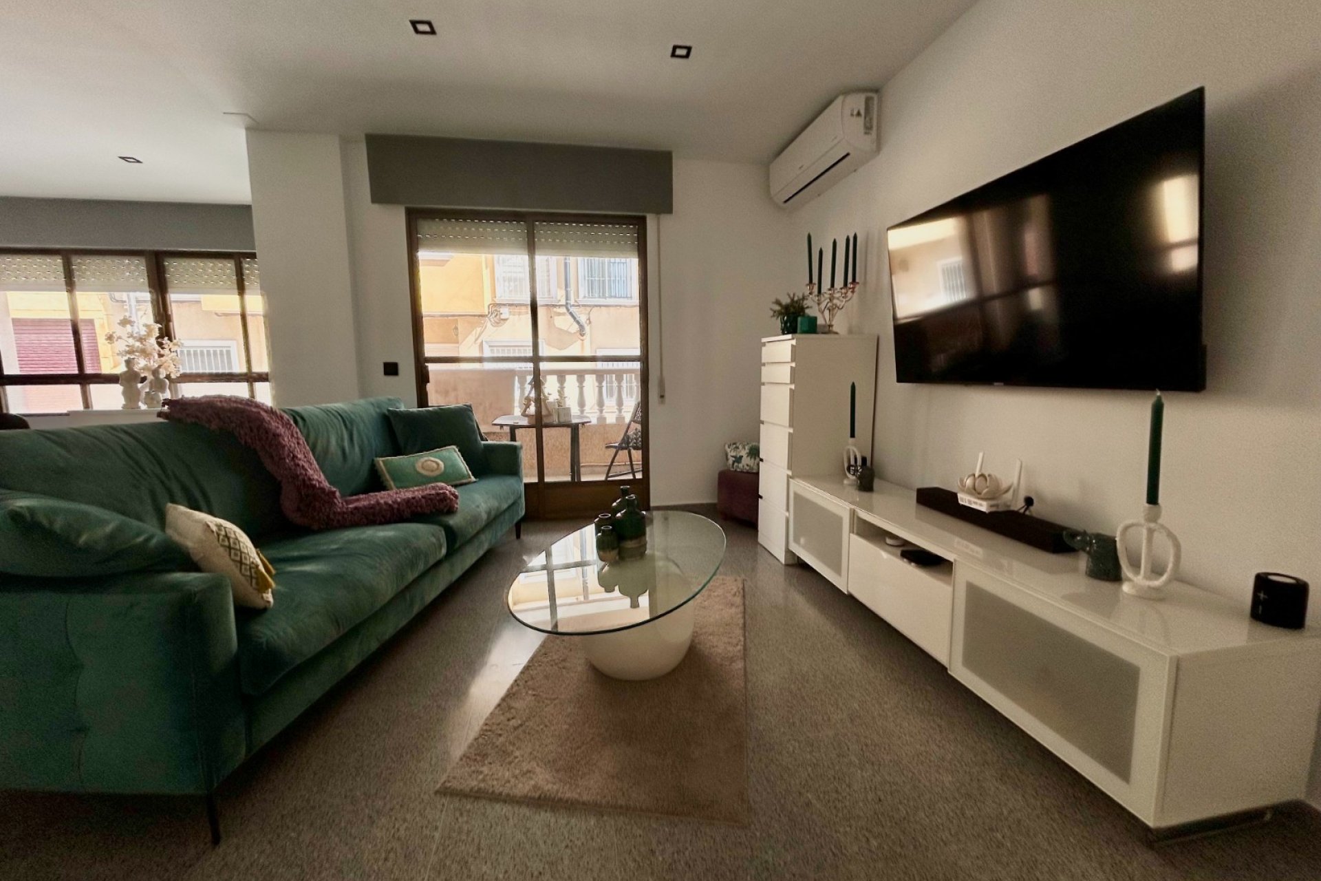 Återförsäljning - Apartment -
Torremendo