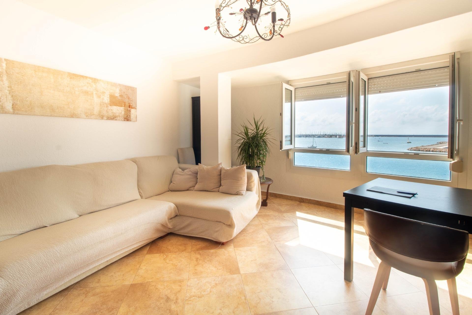 Återförsäljning - Apartment -
Torrevieja - Acequion