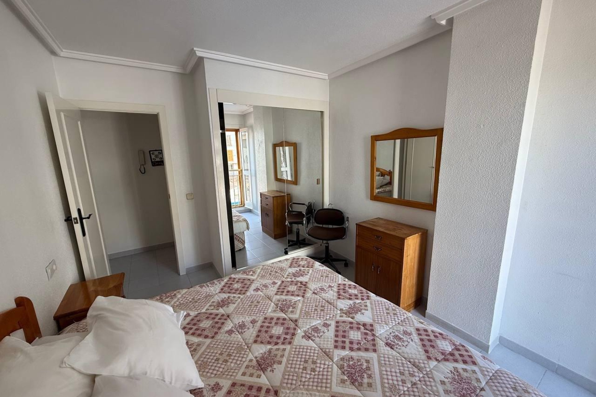 Återförsäljning - Apartment -
Torrevieja - Acequion