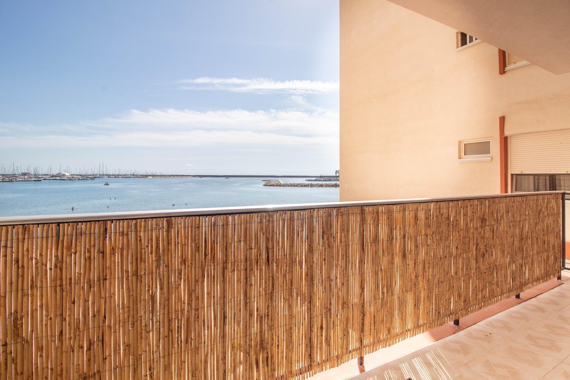 Återförsäljning - Apartment -
Torrevieja - Acequion