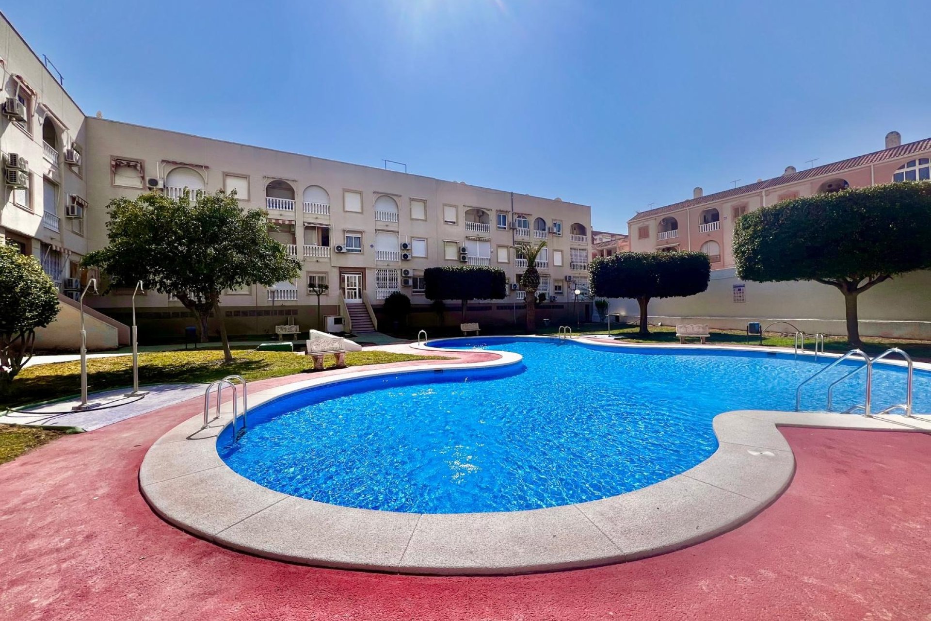 Återförsäljning - Apartment -
Torrevieja - Acequion
