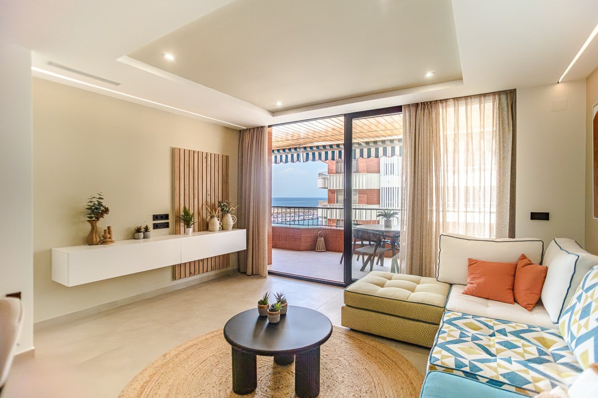 Återförsäljning - Apartment -
Torrevieja - Acequion