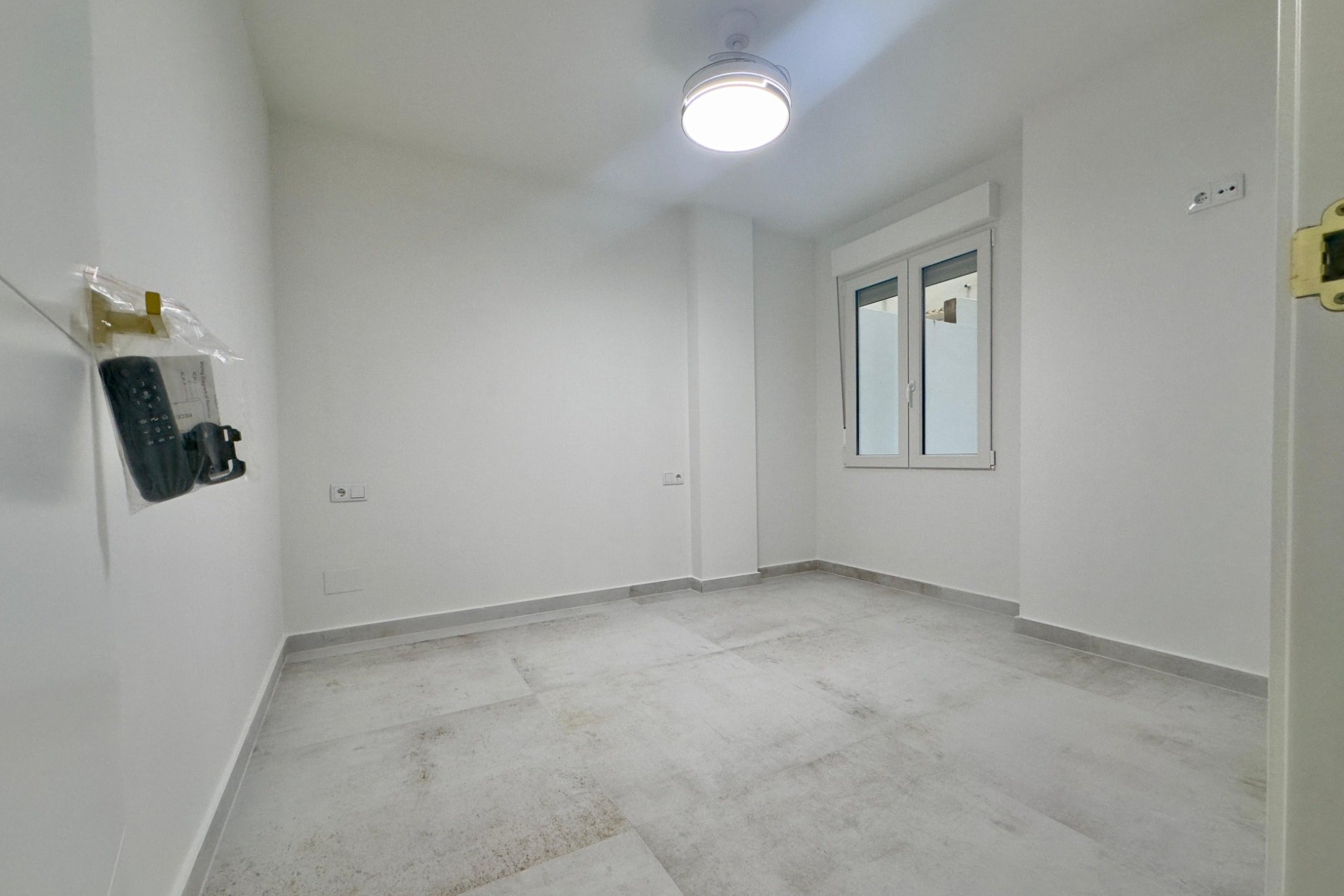 Återförsäljning - Apartment -
Torrevieja - Acequion