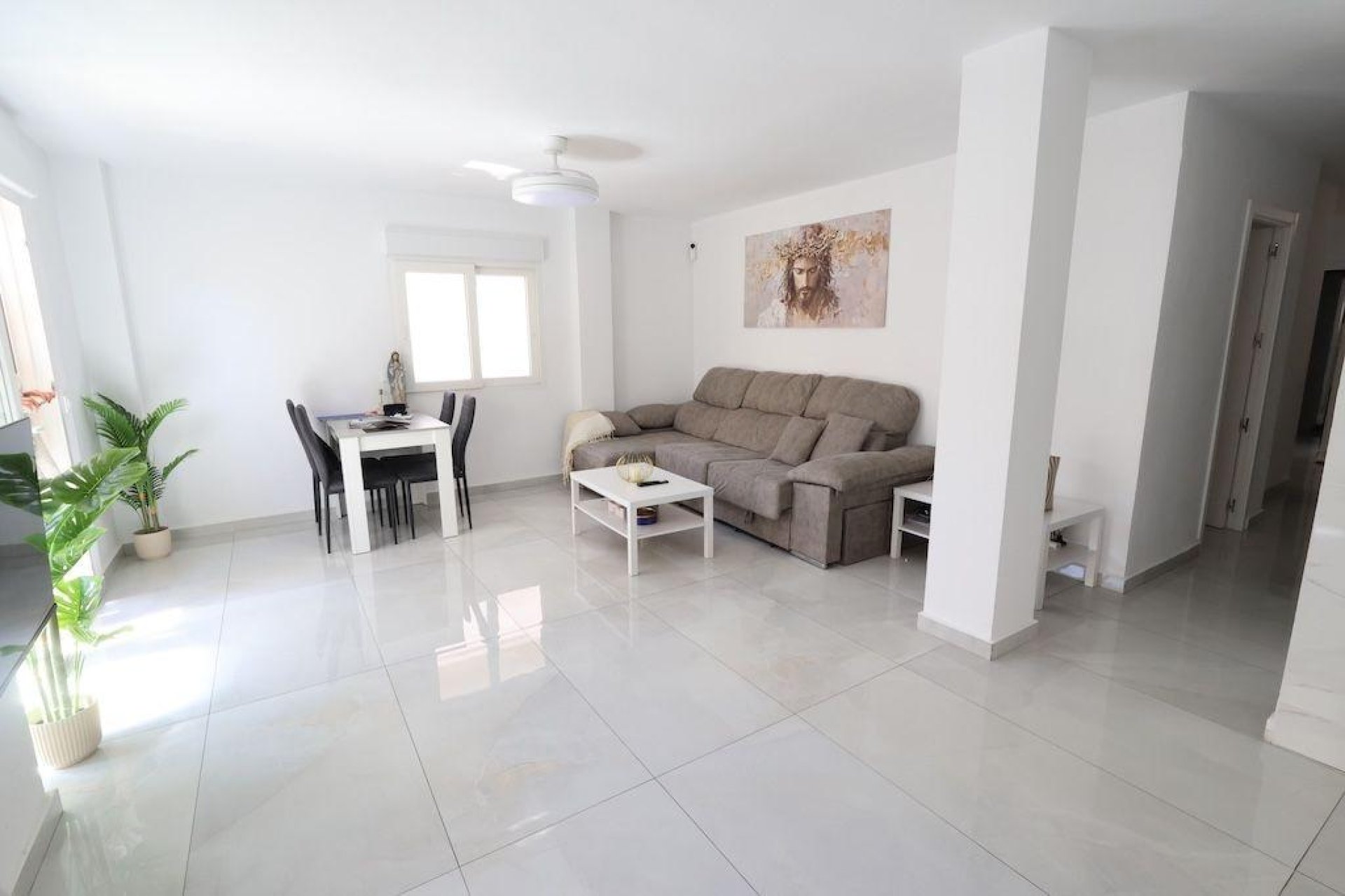 Återförsäljning - Apartment -
Torrevieja - Acequion