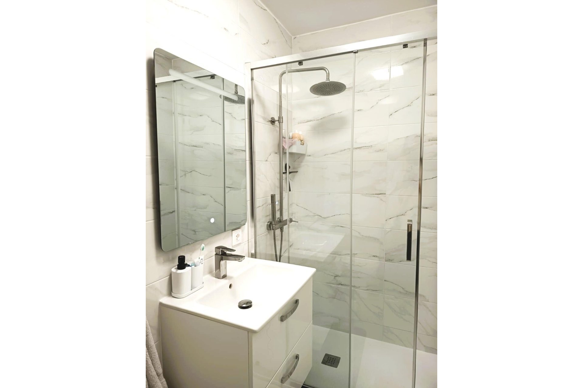 Återförsäljning - Apartment -
Torrevieja - Acequion