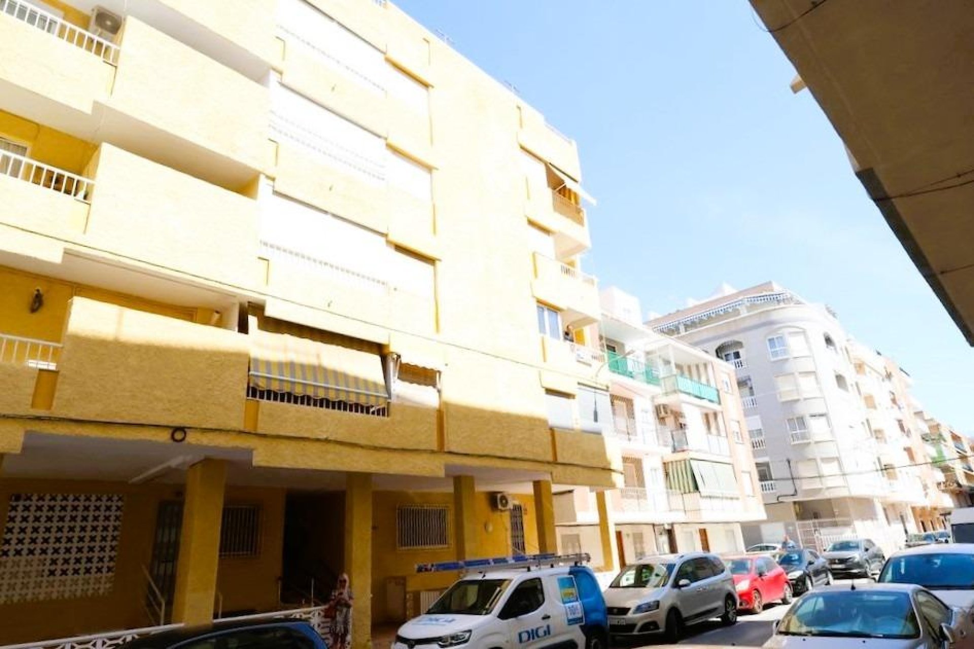Återförsäljning - Apartment -
Torrevieja - Acequion