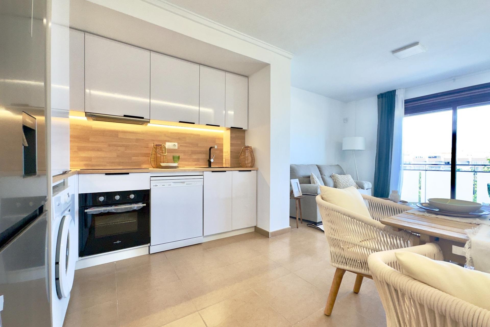 Återförsäljning - Apartment -
Torrevieja - Acequion