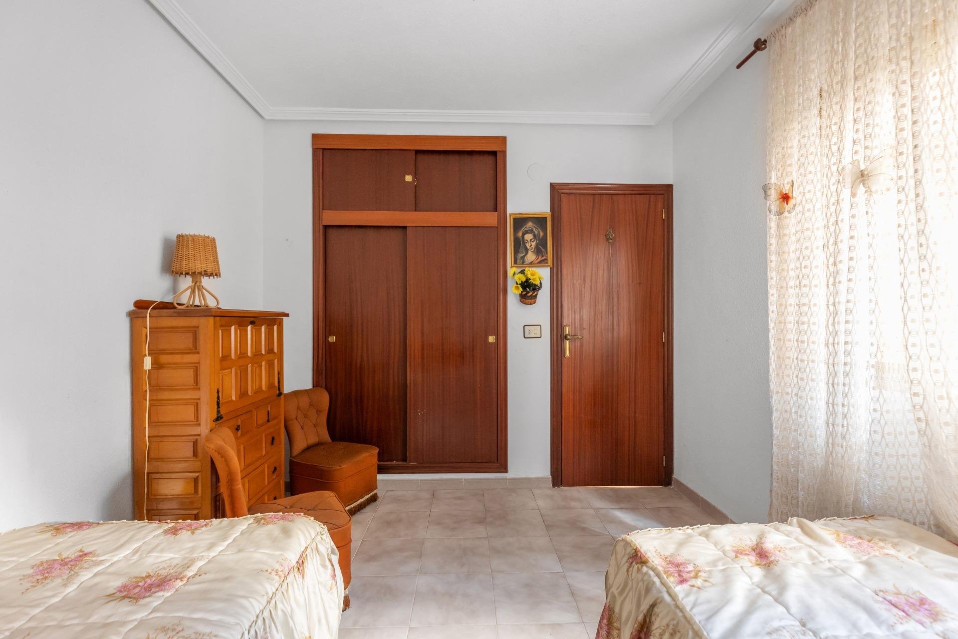 Återförsäljning - Apartment -
Torrevieja - Acequion