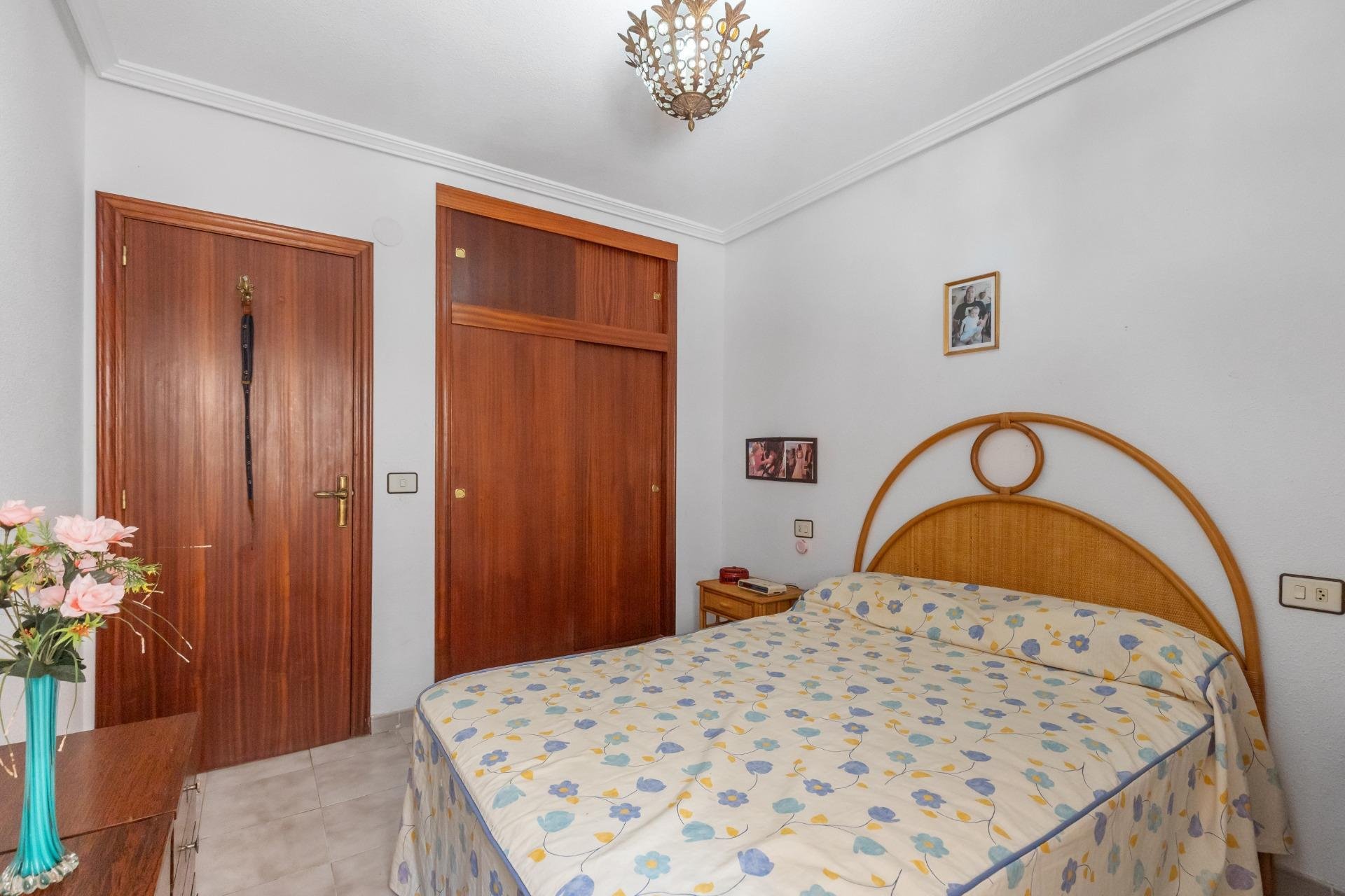 Återförsäljning - Apartment -
Torrevieja - Acequion