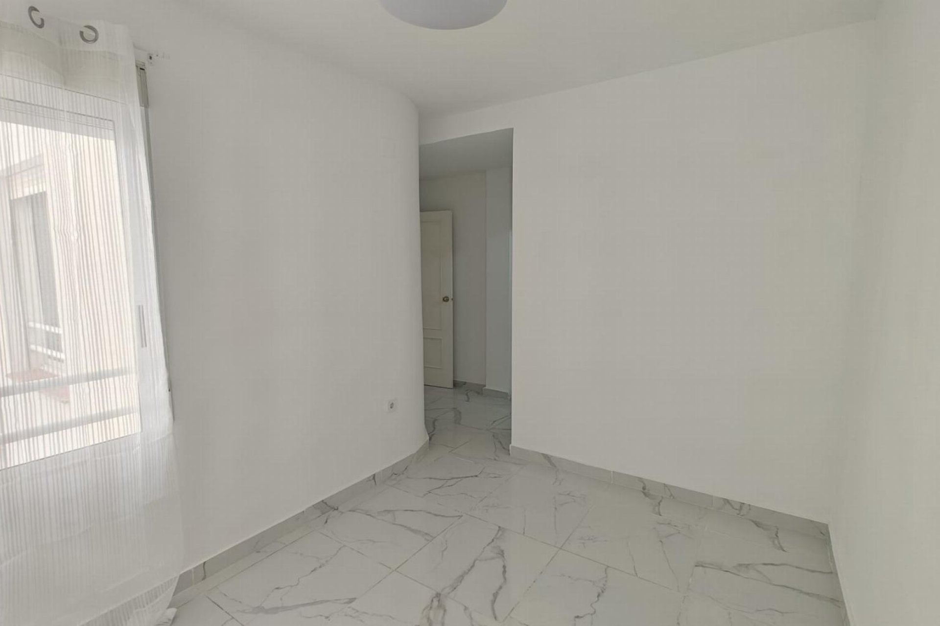 Återförsäljning - Apartment -
Torrevieja - Acequion
