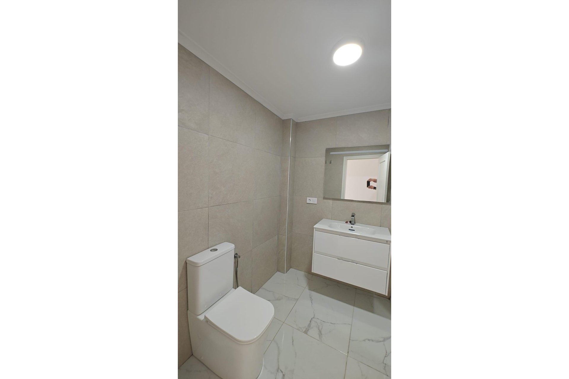 Återförsäljning - Apartment -
Torrevieja - Acequion