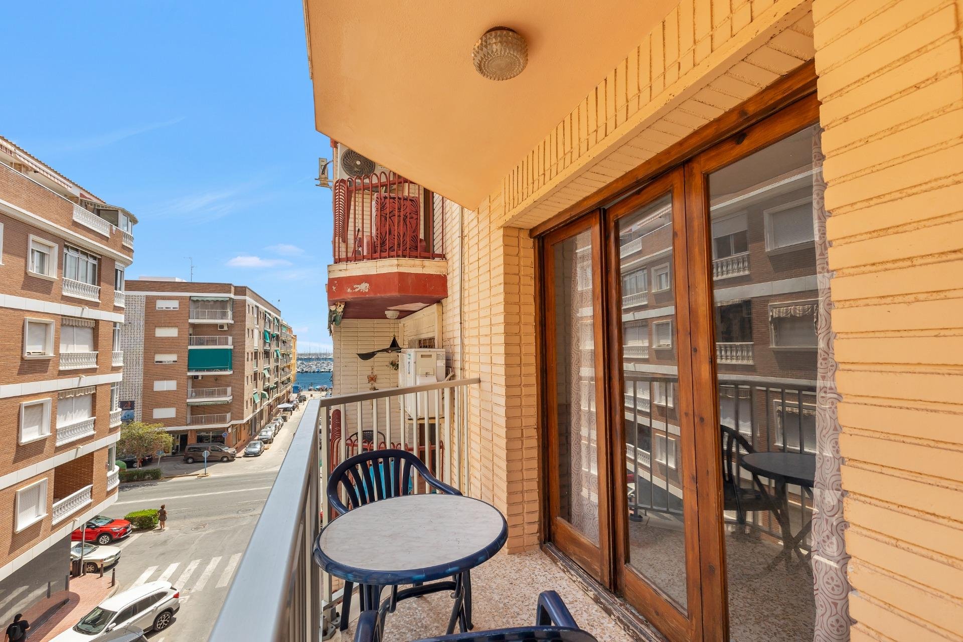 Återförsäljning - Apartment -
Torrevieja - Acequion