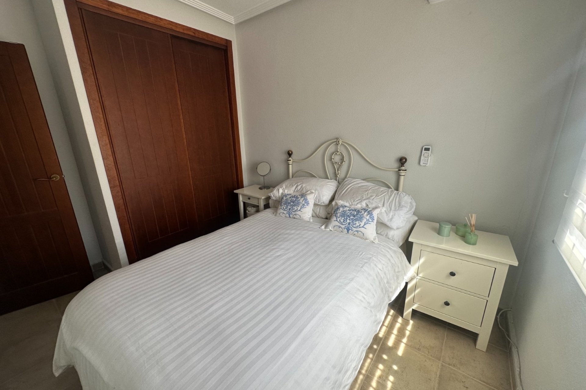 Återförsäljning - Apartment -
Torrevieja - Aguas Nuevas