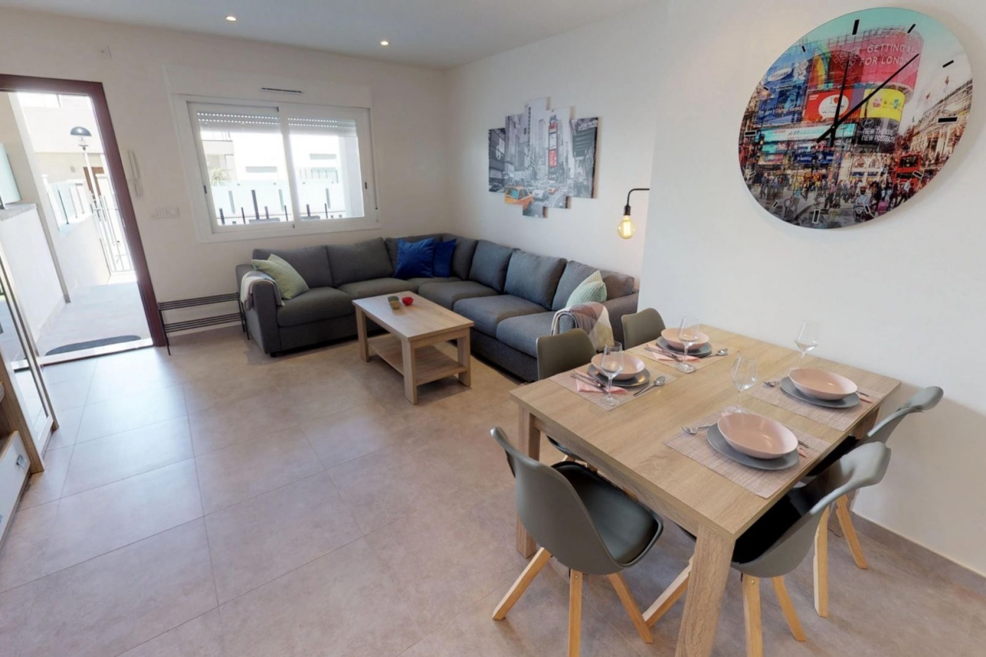 Återförsäljning - Apartment -
Torrevieja - Aguas Nuevas