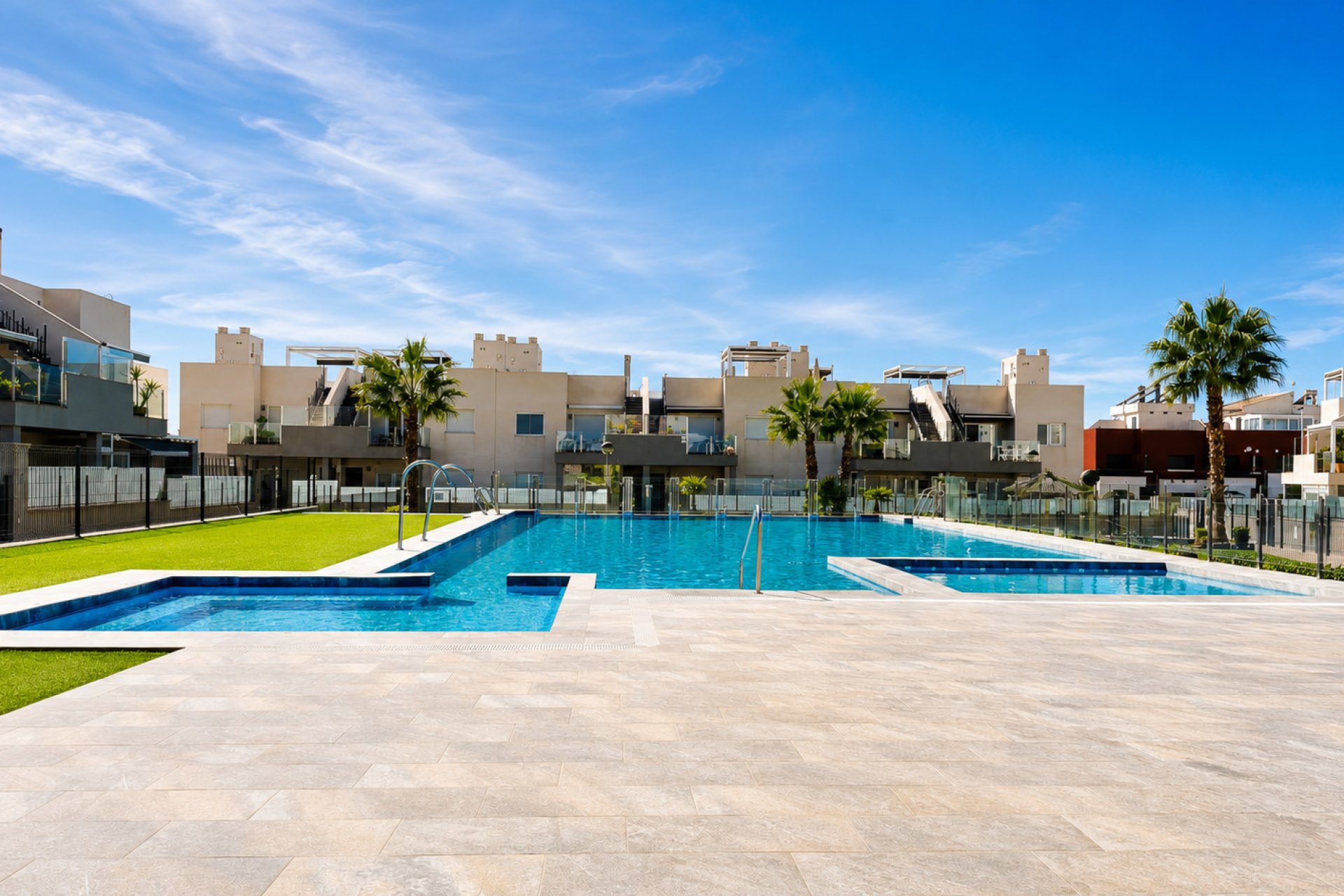 Återförsäljning - Apartment -
Torrevieja - Aguas Nuevas
