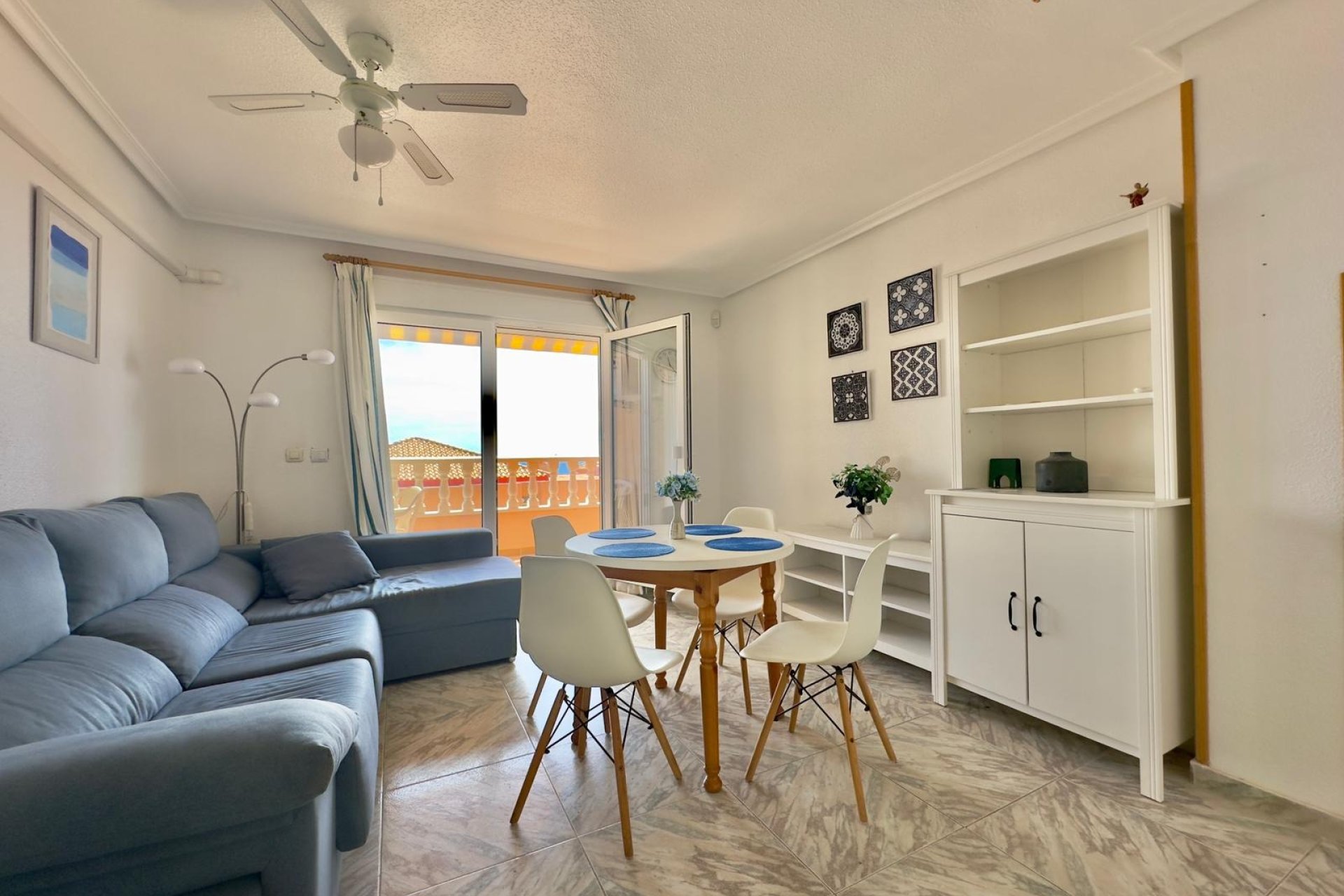 Återförsäljning - Apartment -
Torrevieja - Cabo cervera