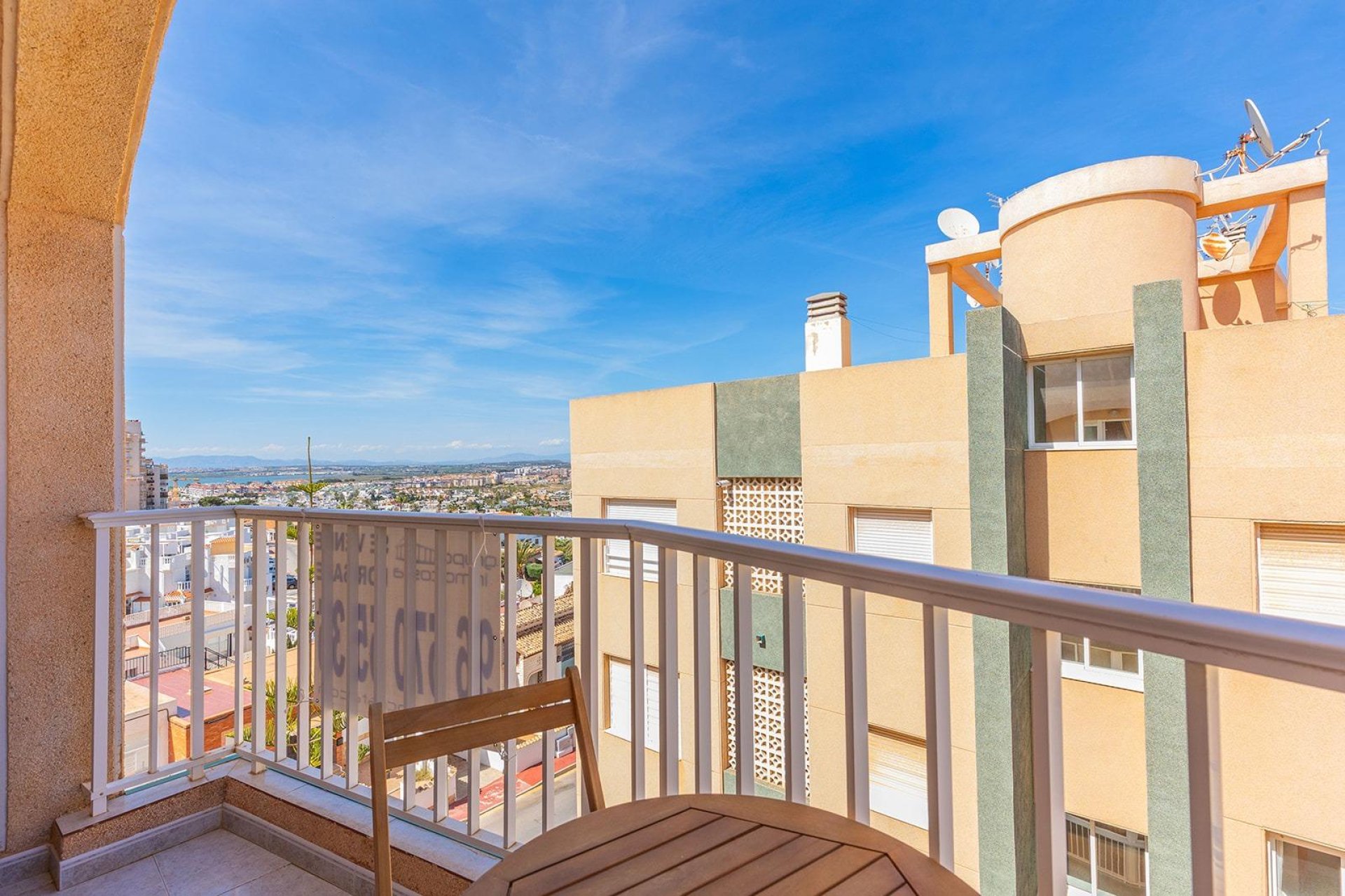 Återförsäljning - Apartment -
Torrevieja - Cabo cervera