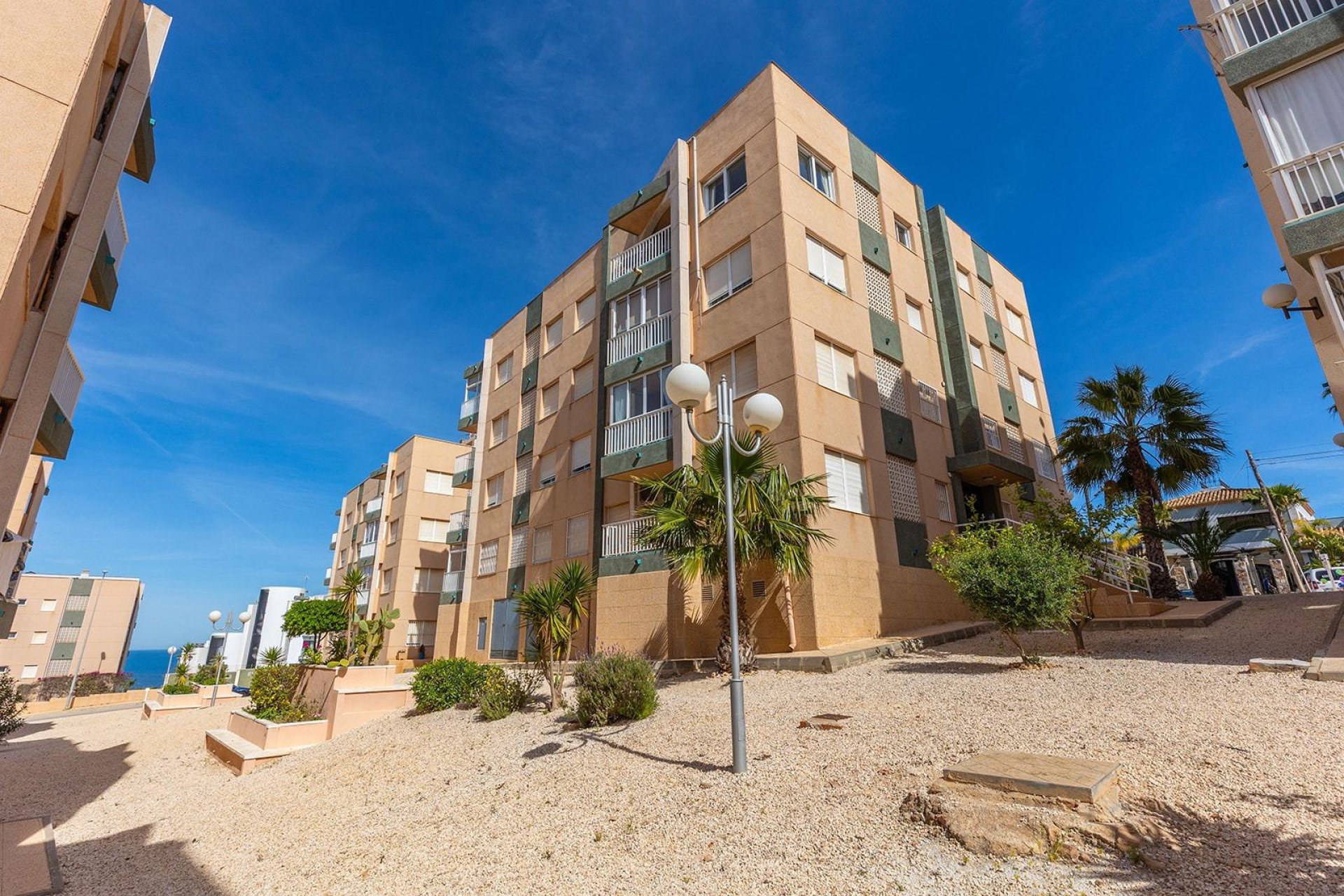 Återförsäljning - Apartment -
Torrevieja - Cabo cervera