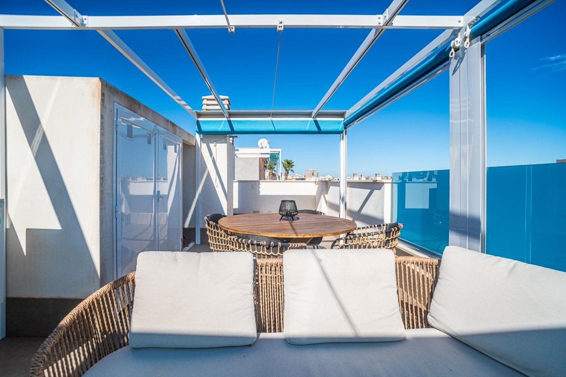 Återförsäljning - Apartment -
Torrevieja - Calas Blancas