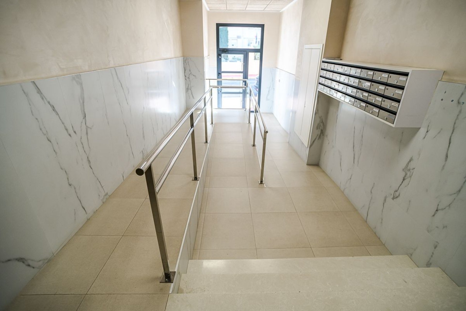 Återförsäljning - Apartment -
Torrevieja - Calas Blancas