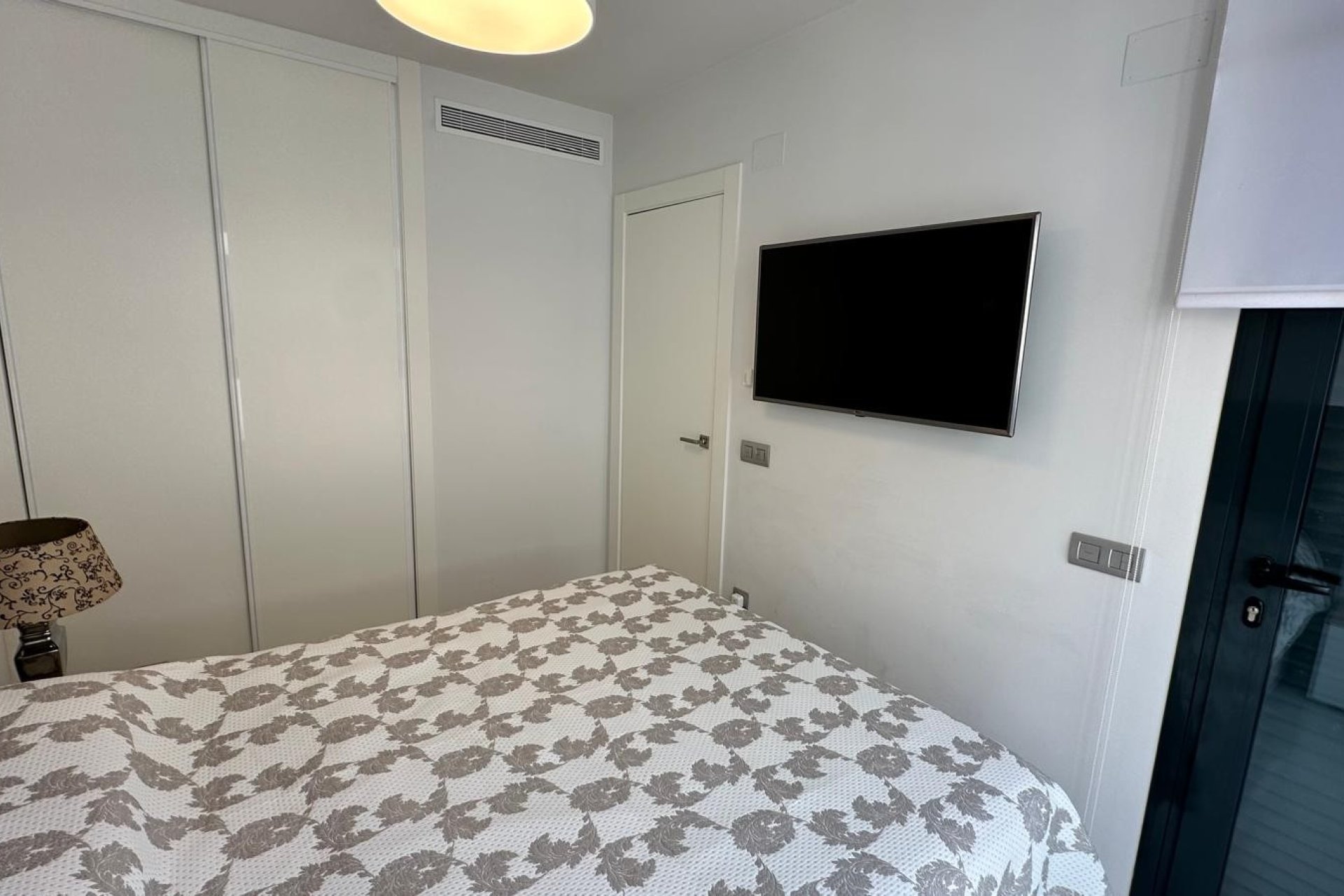 Återförsäljning - Apartment -
Torrevieja - Calas Blancas