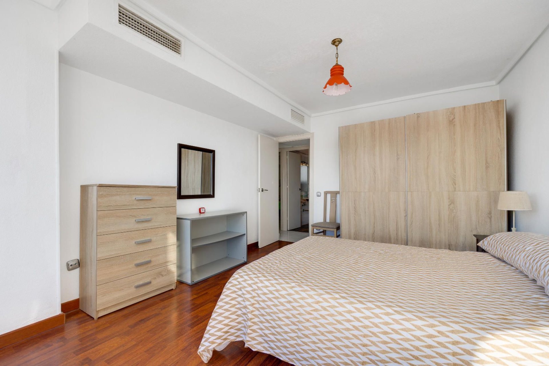 Återförsäljning - Apartment -
Torrevieja - Center