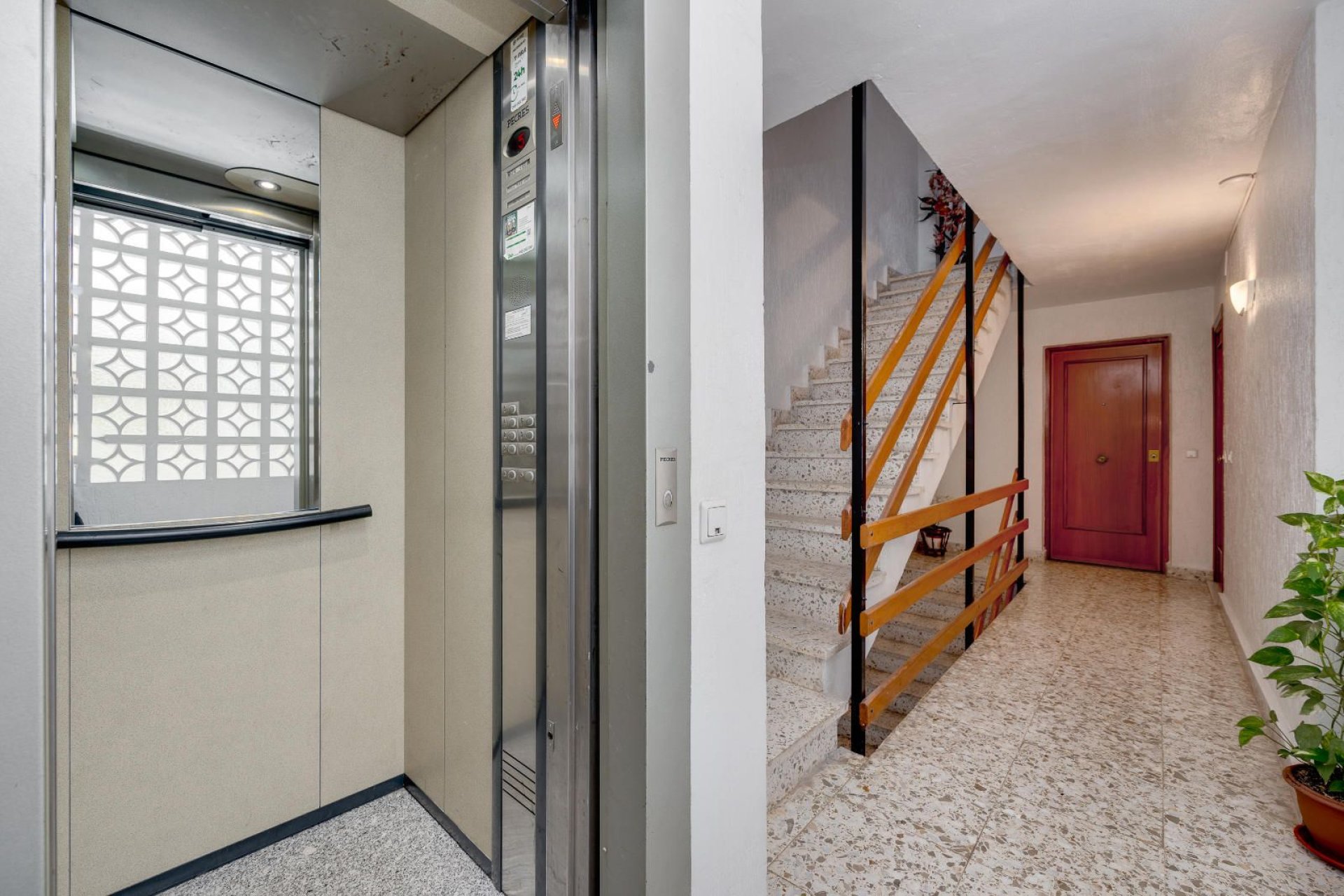 Återförsäljning - Apartment -
Torrevieja - Center