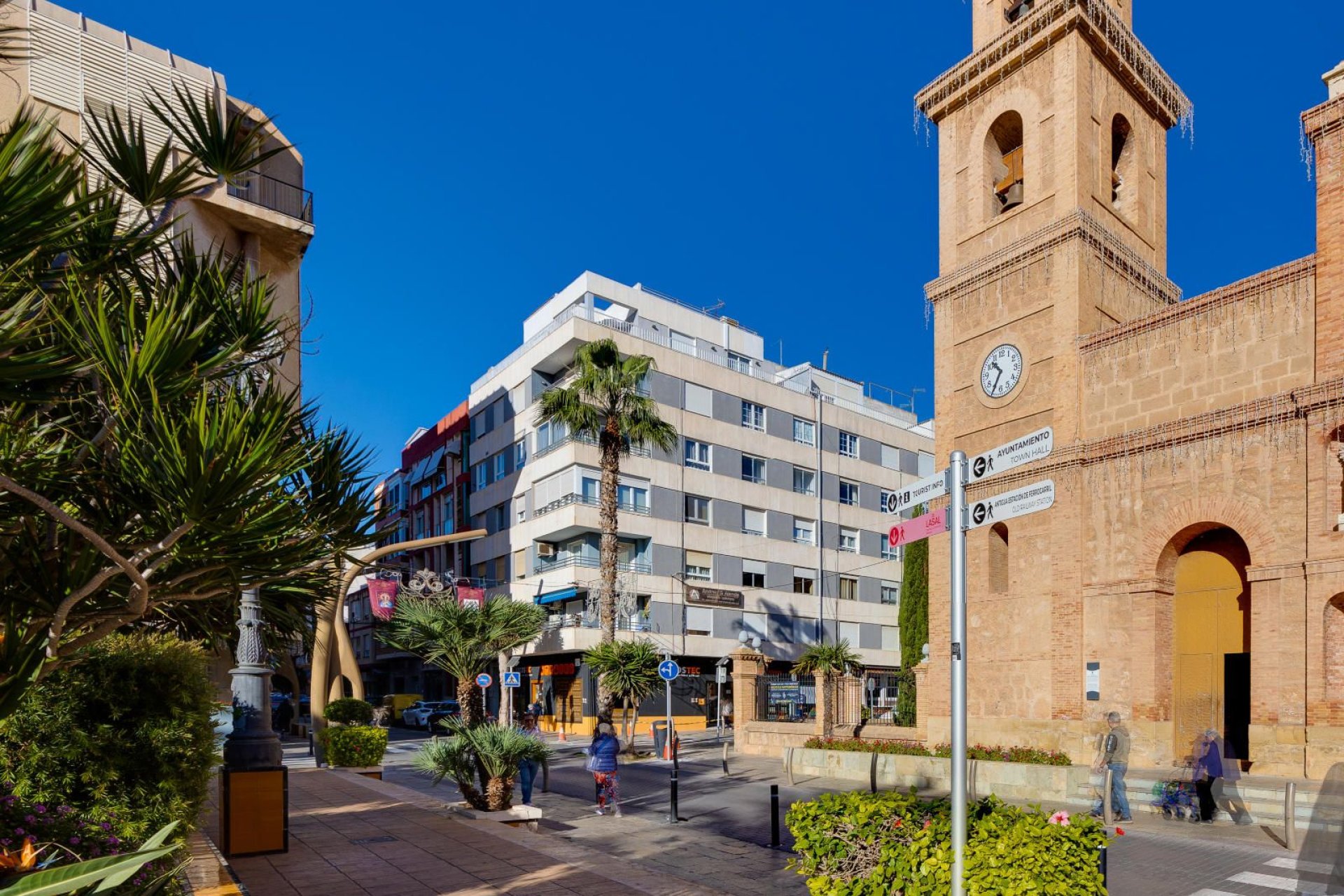 Återförsäljning - Apartment -
Torrevieja - Center
