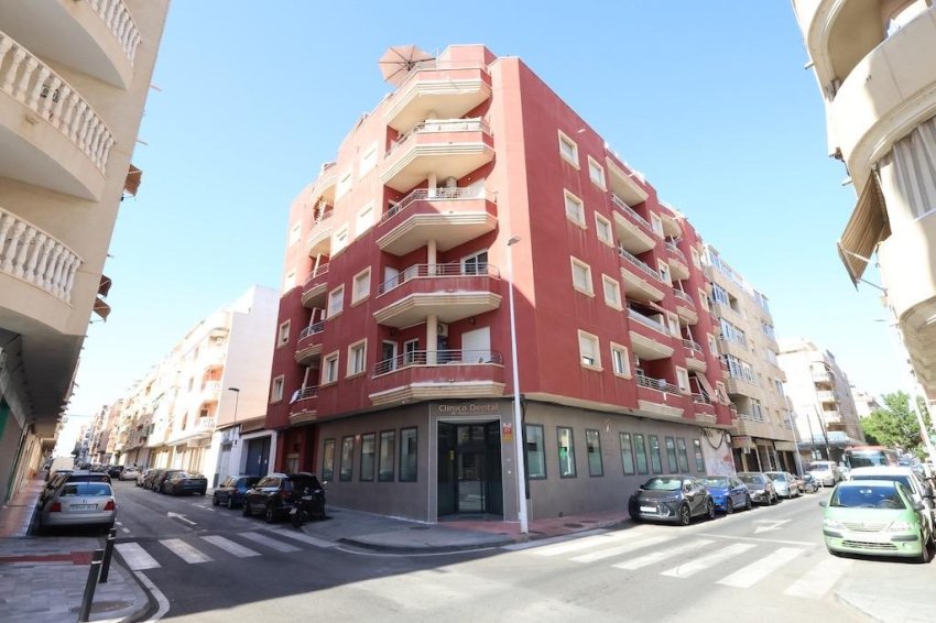 Återförsäljning - Apartment -
Torrevieja - Center