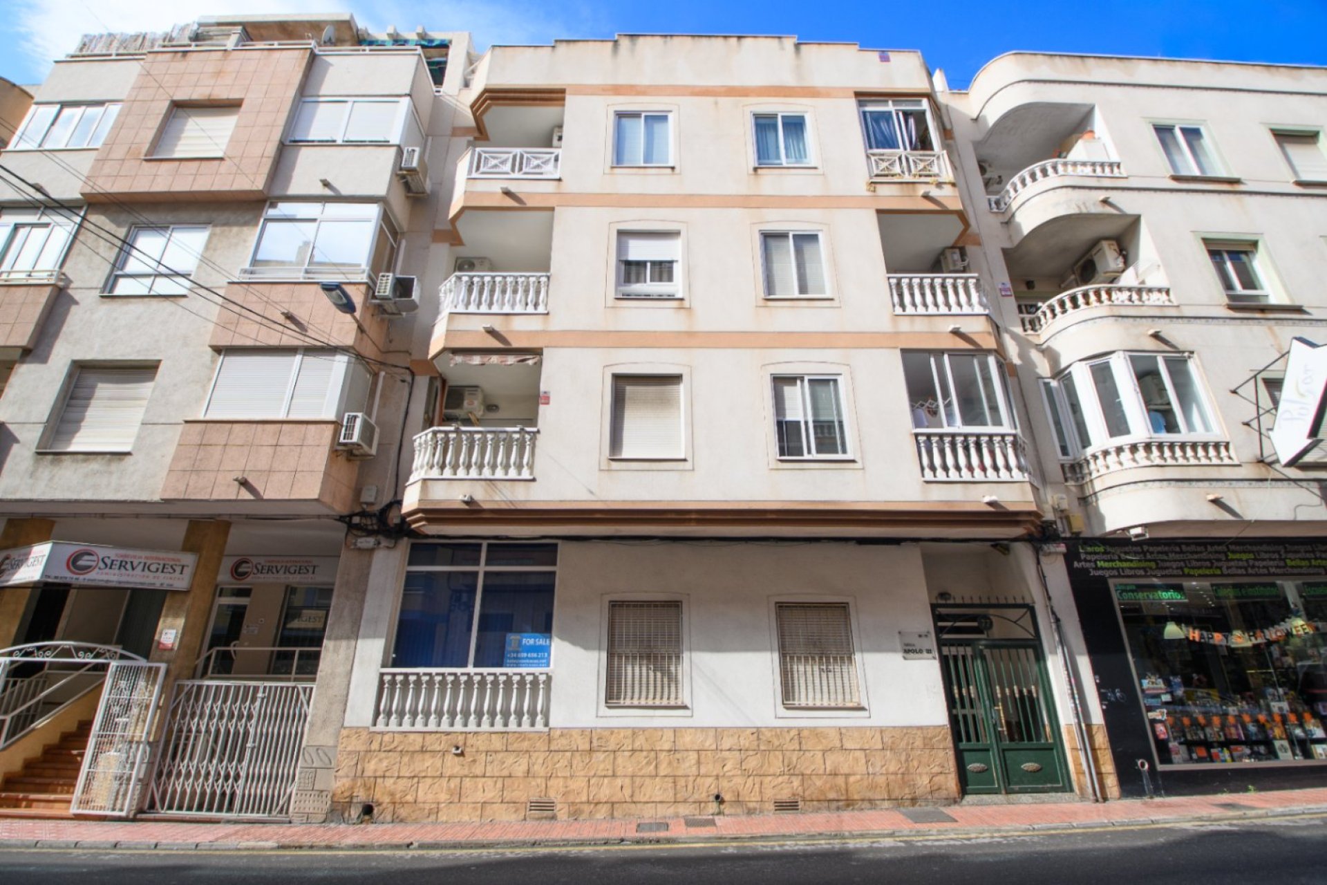 Återförsäljning - Apartment -
Torrevieja - Center