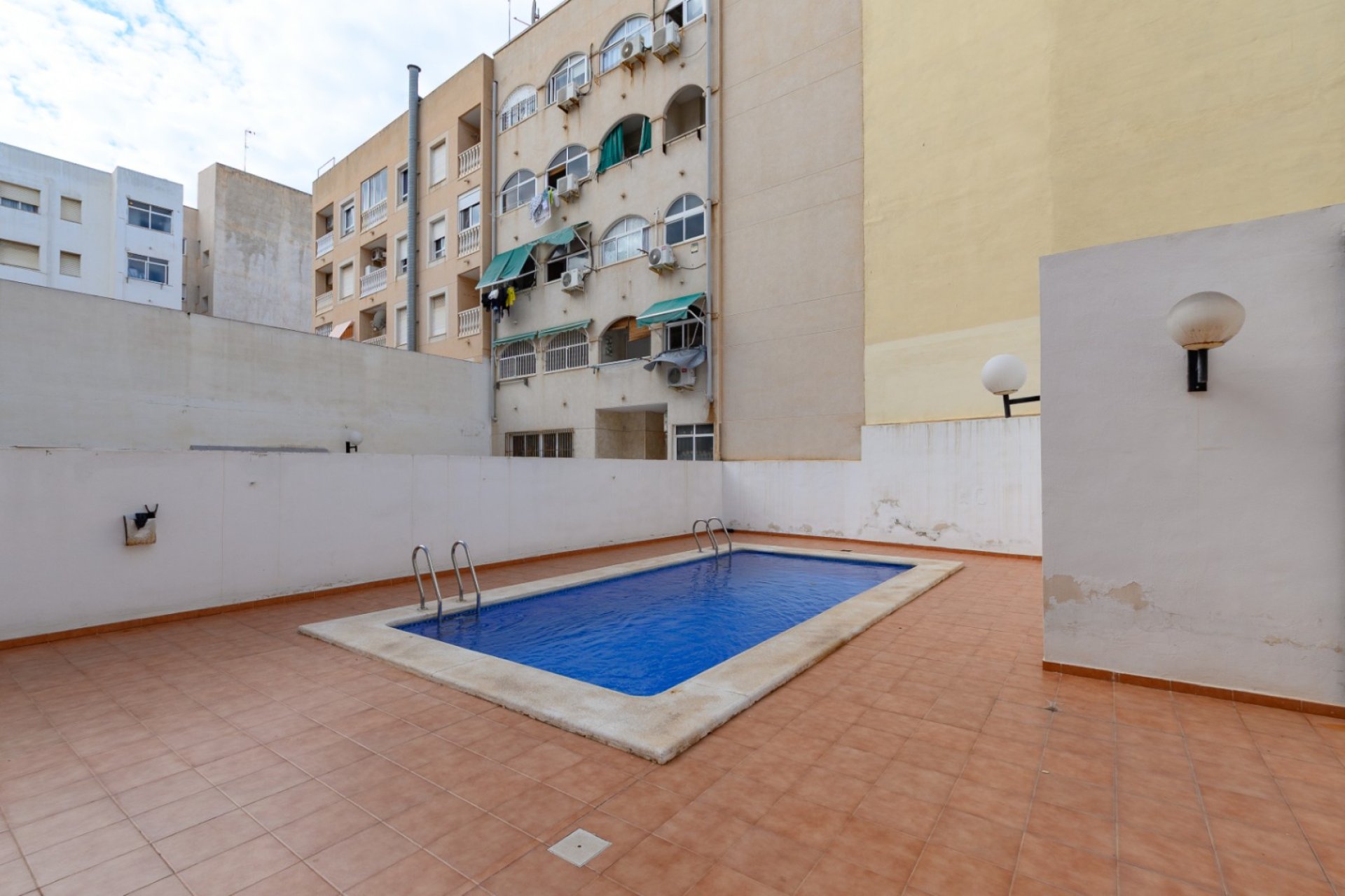 Återförsäljning - Apartment -
Torrevieja - Center