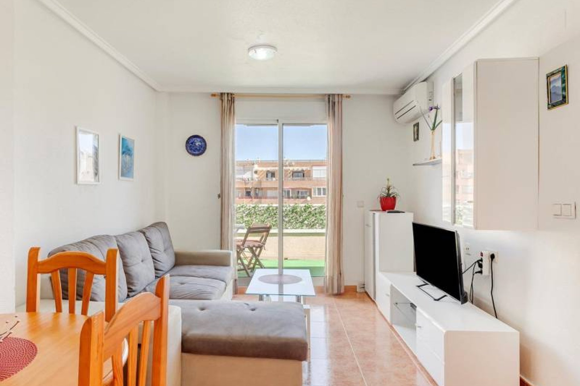 Återförsäljning - Apartment -
Torrevieja - Center