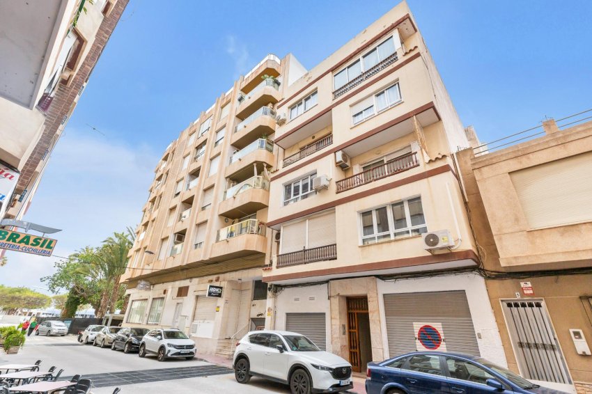 Återförsäljning - Apartment -
Torrevieja - Centro - Muelle Pesquero
