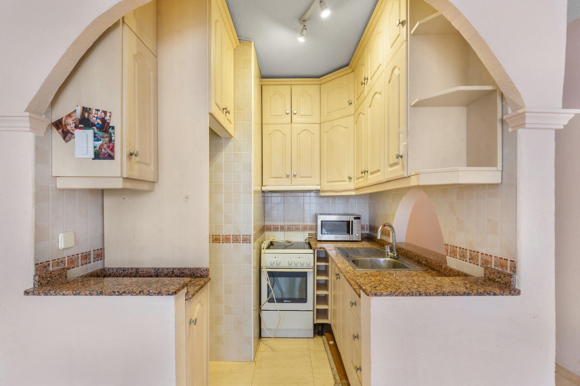 Återförsäljning - Apartment -
Torrevieja - Centro - Muelle Pesquero