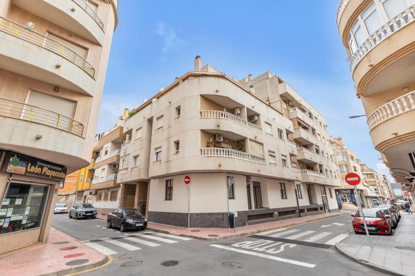 Återförsäljning - Apartment -
Torrevieja - Centro - Muelle Pesquero